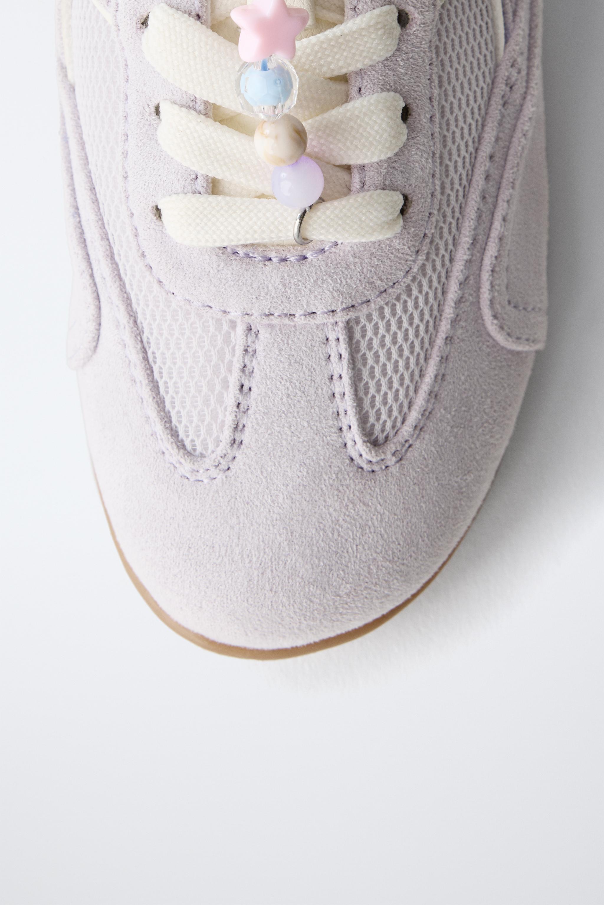 BEADED CLIP SNEAKERS