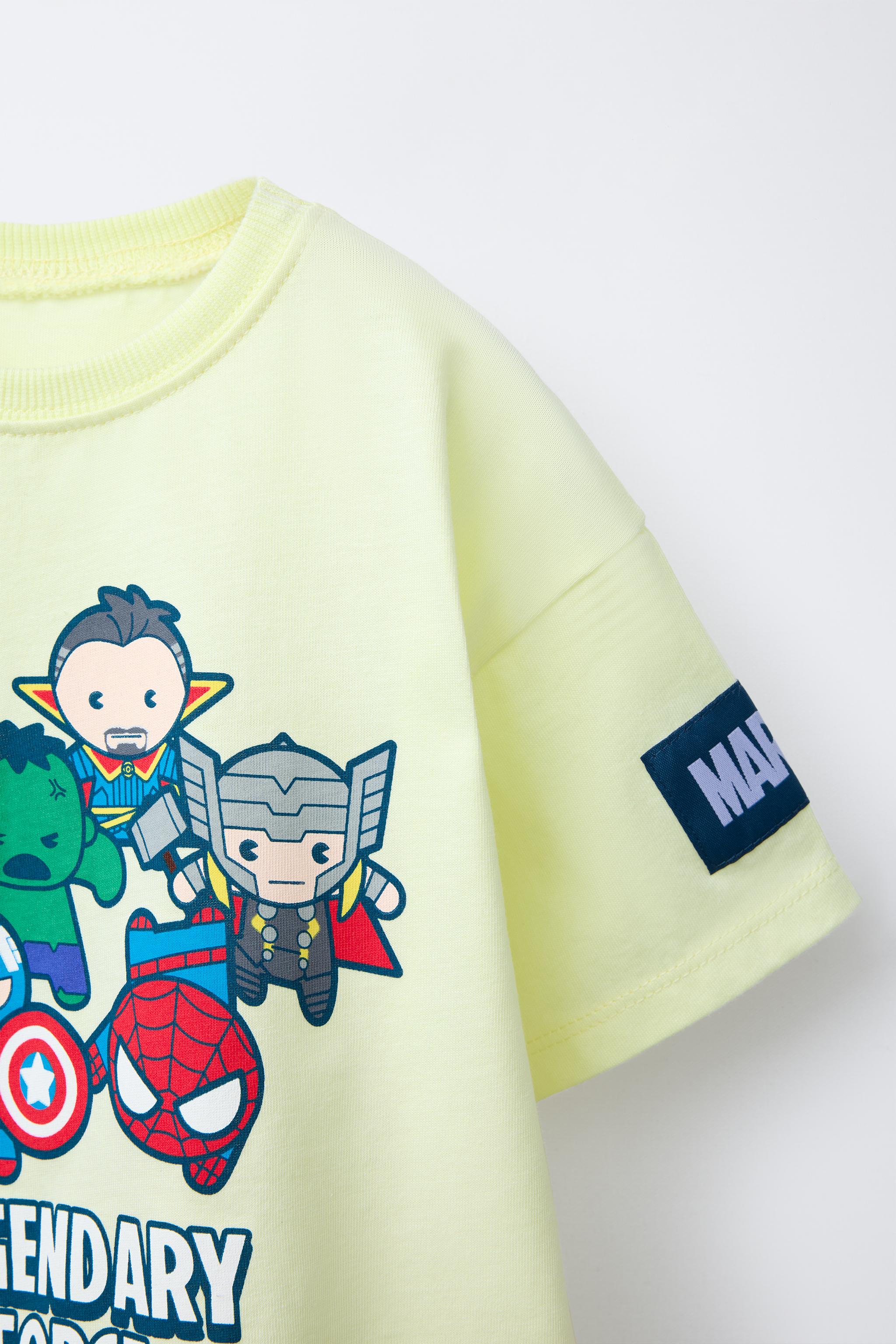 THE AVENGERS © MARVEL T-SHIRT AND BERMUDA JOGGING SET