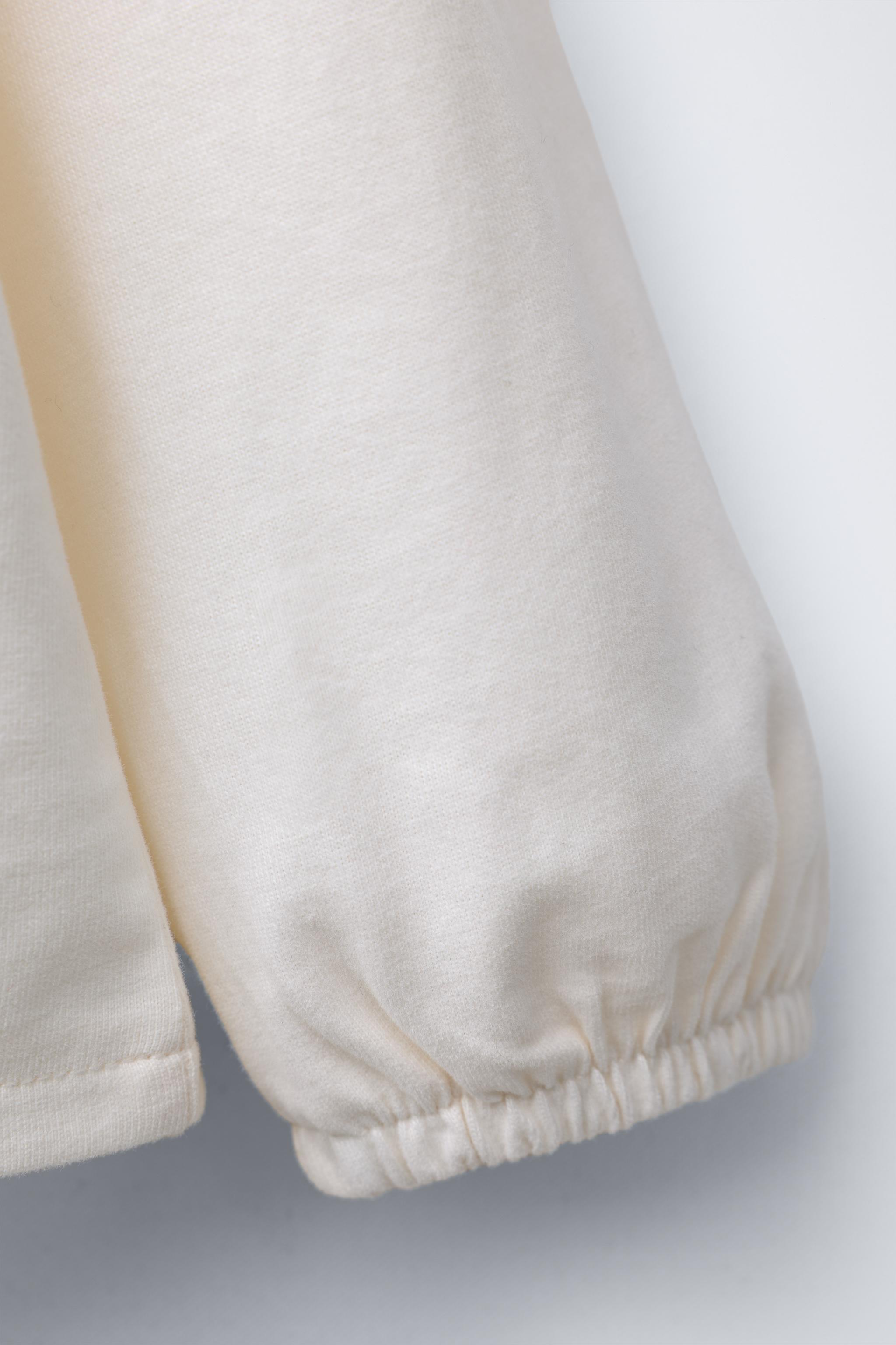 EMBROIDERED COLLAR T-SHIRT