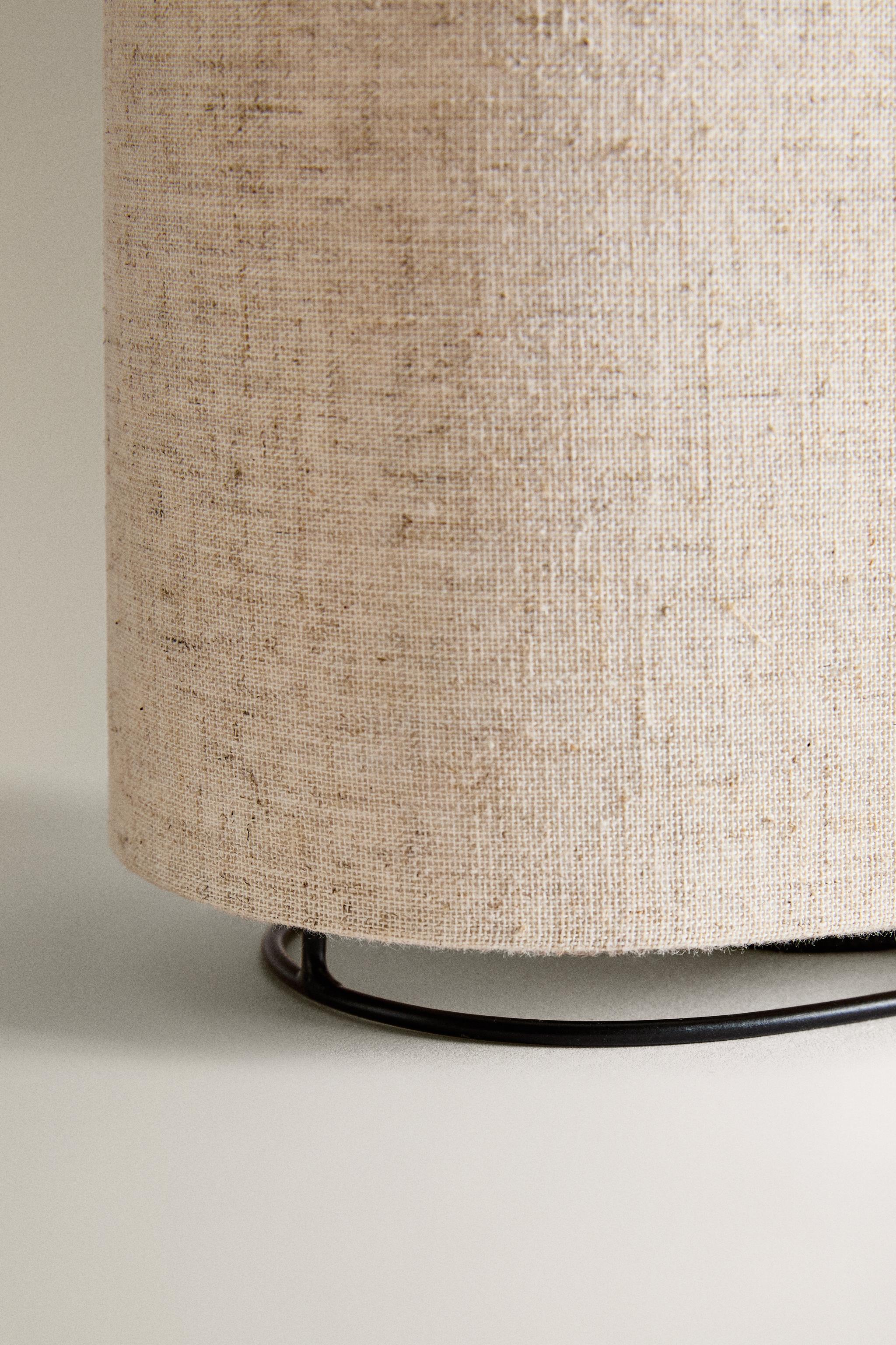 LINEN TABLE LAMP