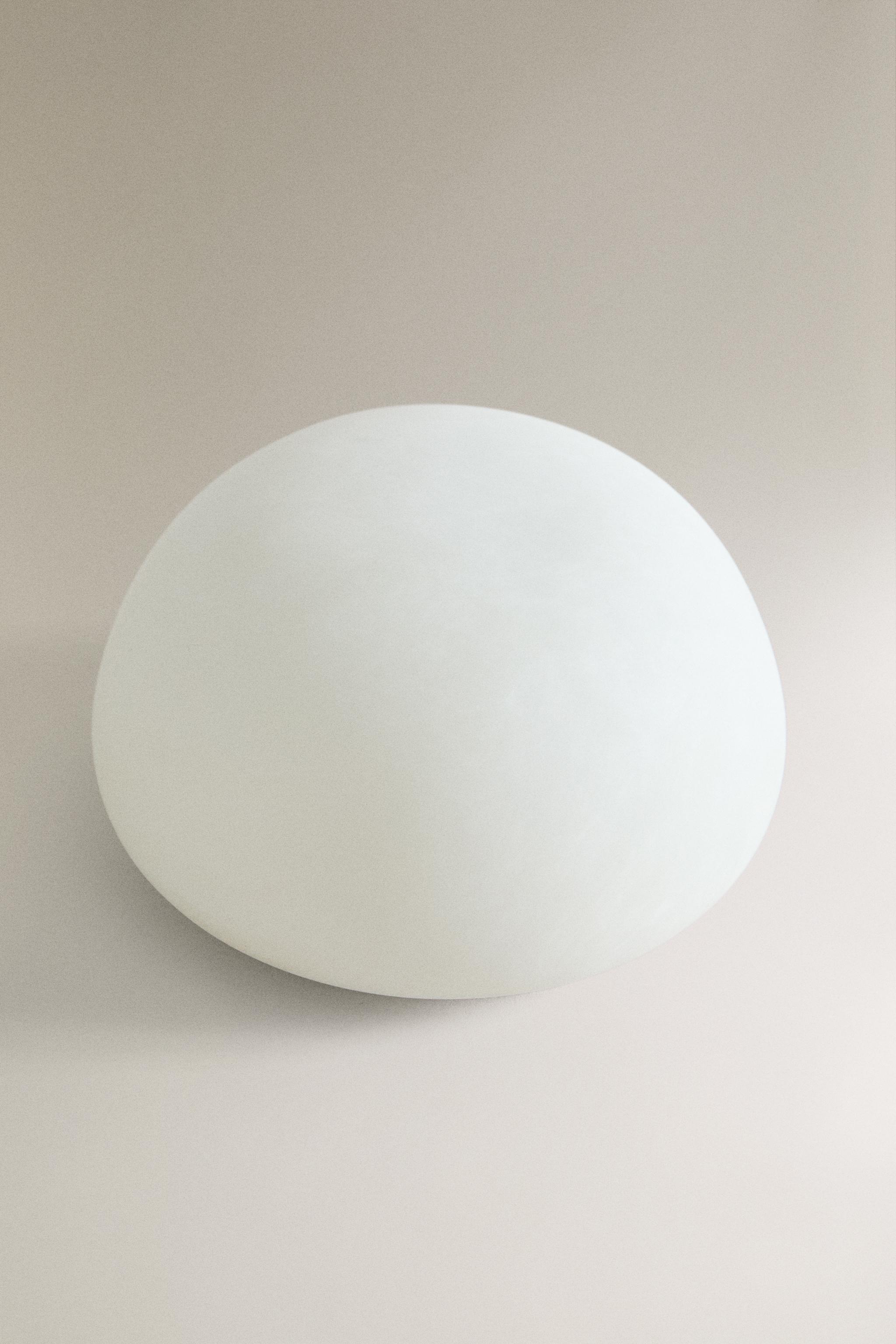 ROUND ALBASTER TABLE LAMP