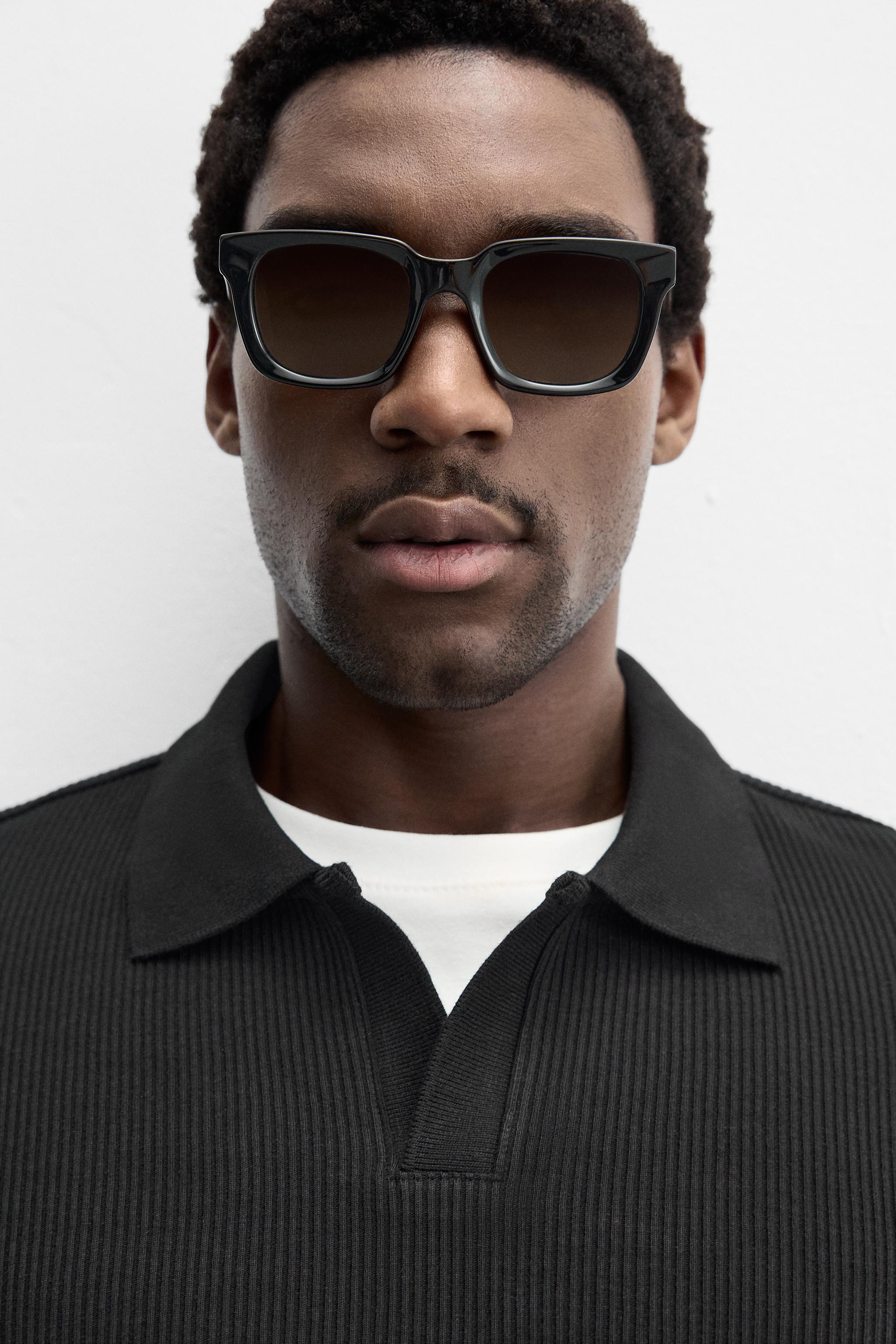 VERTICAL TEXTURED POLO