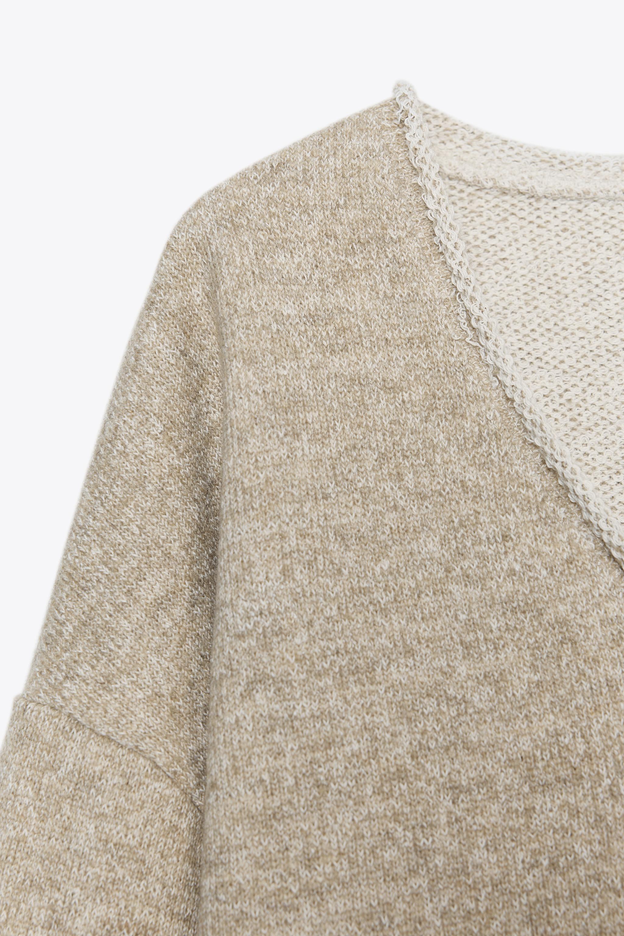 RUSTIC V-NECK SWEATSHIRT