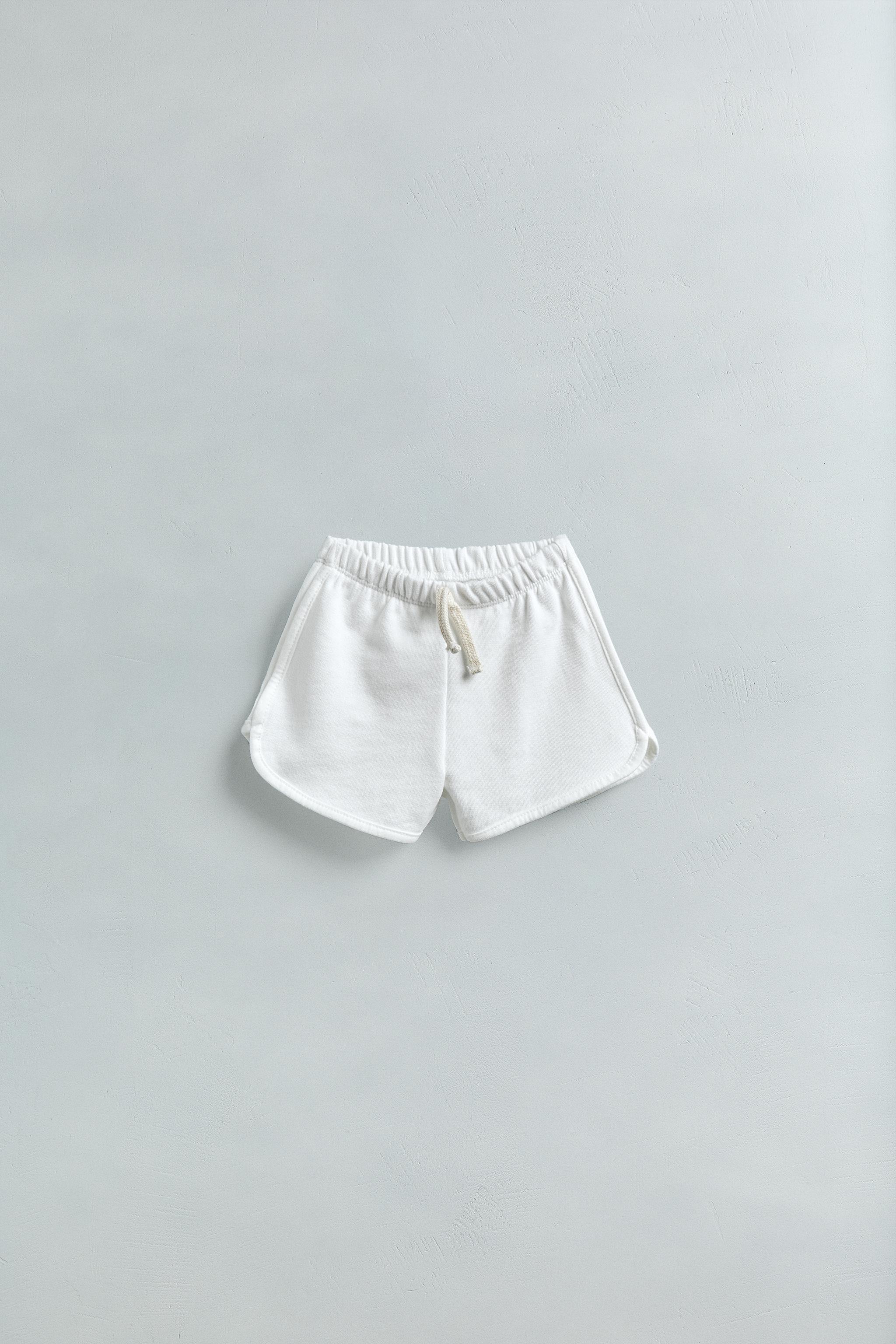 PLAIN SHORTS