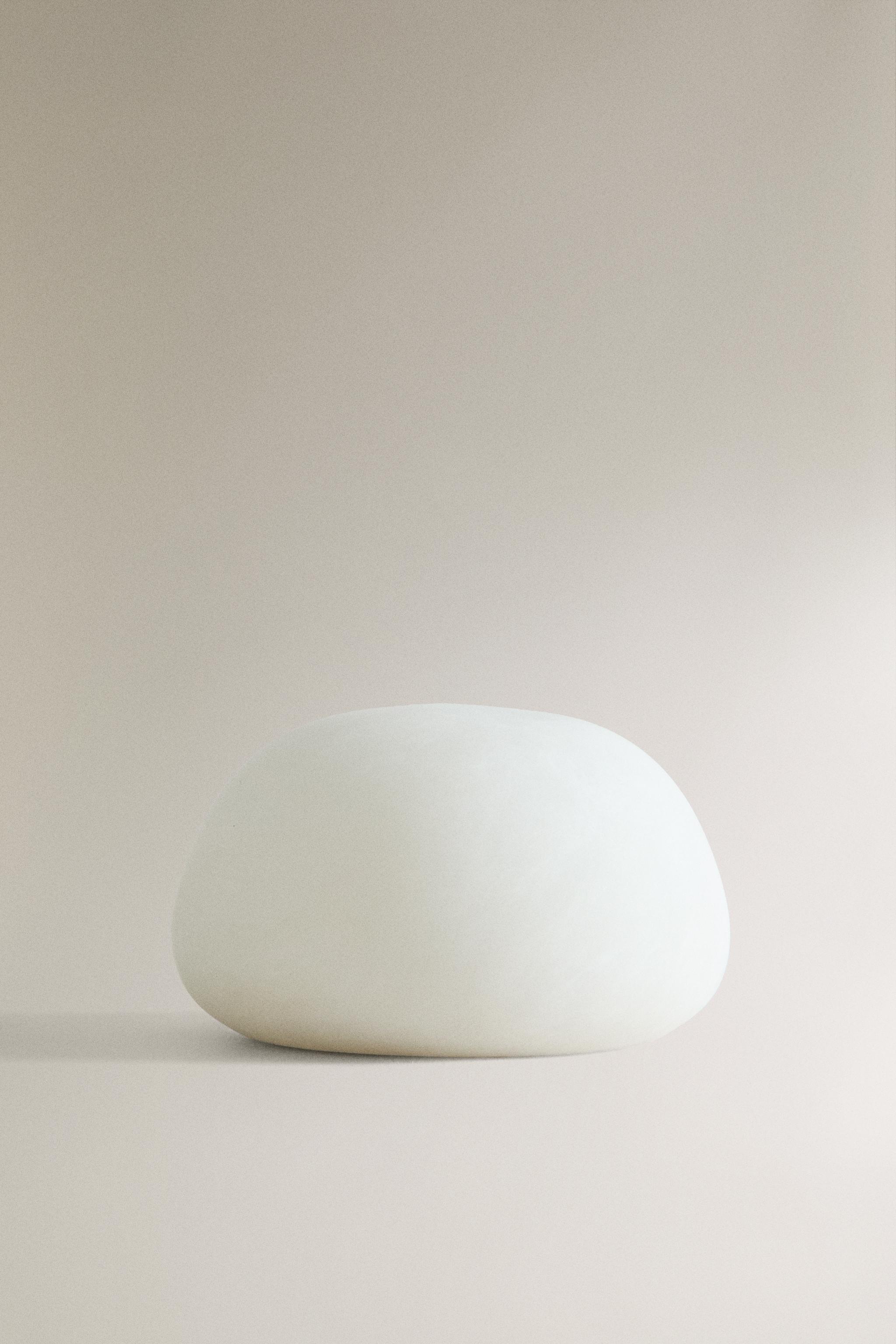 ROUND ALBASTER TABLE LAMP