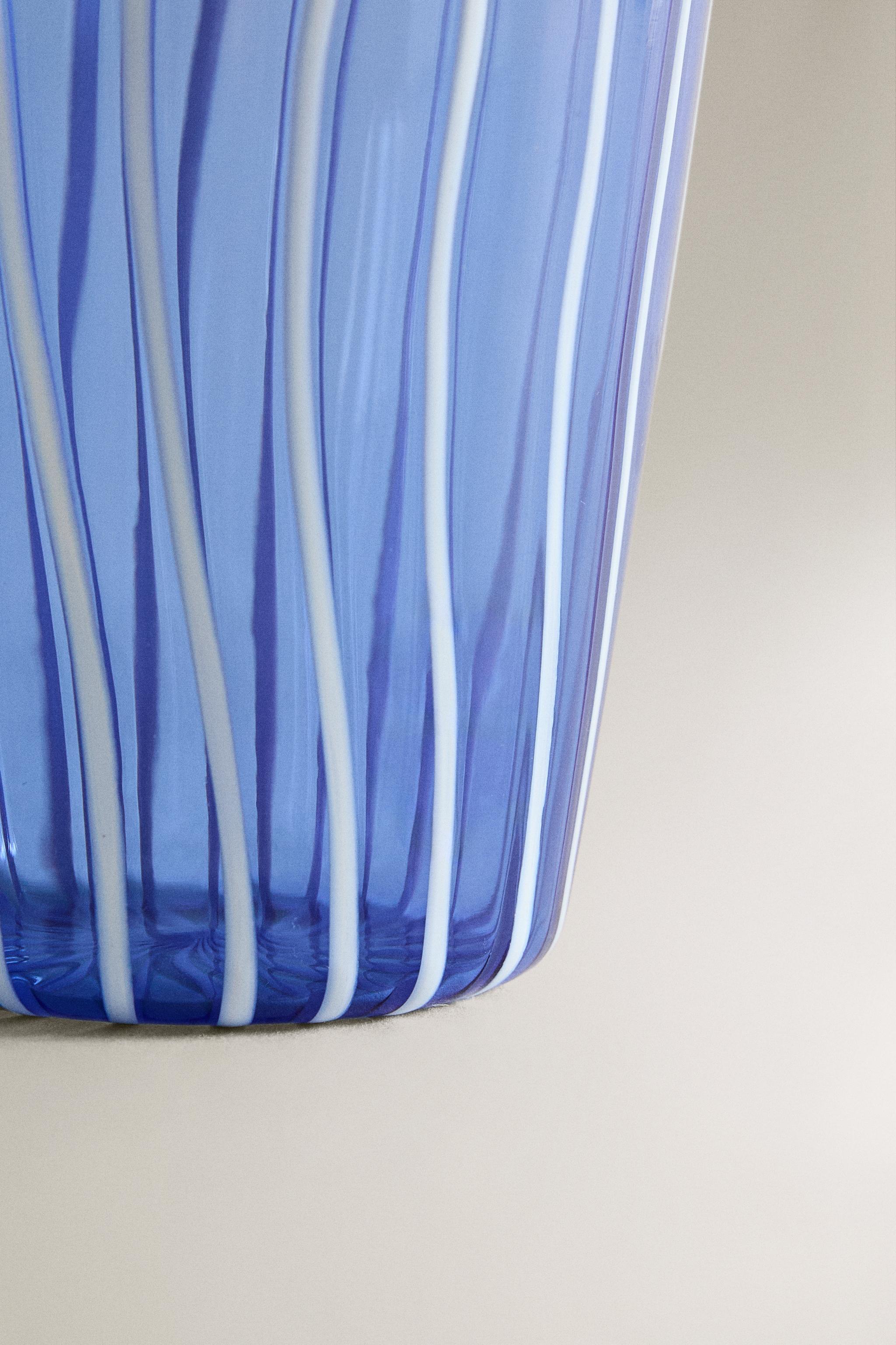 STRIPED BOROSILICATE GLASS TUMBLER WITH LINES