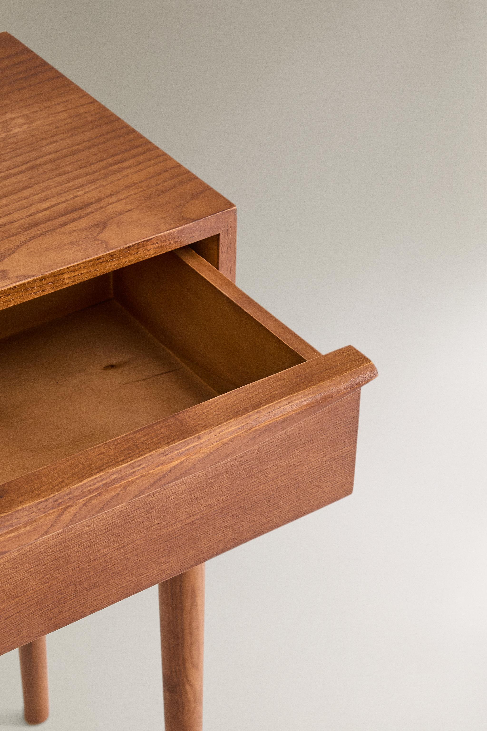 ASH WOOD NIGHTSTAND WITH DRAWER