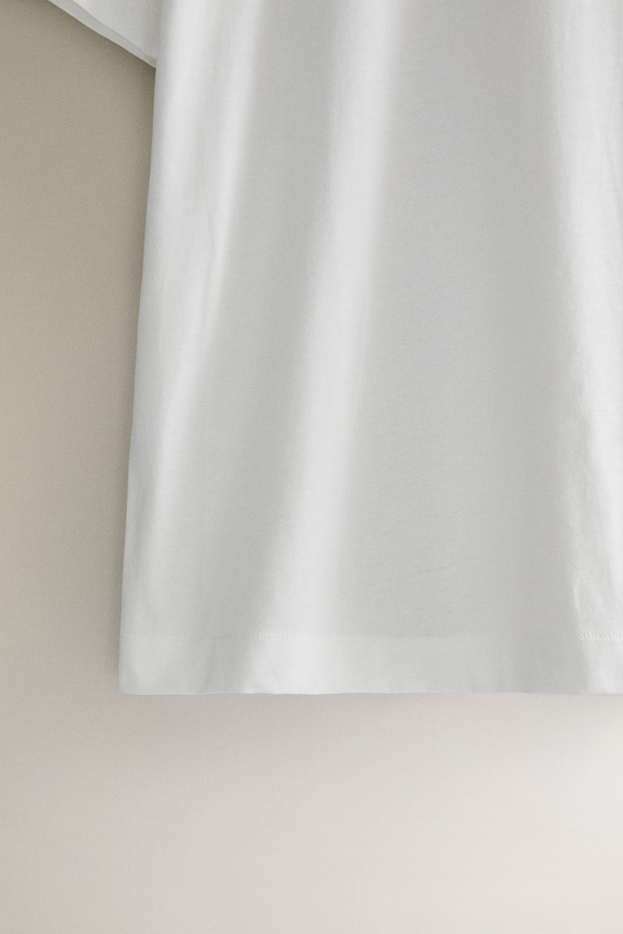 SHORT SLEEVE T-SHIRT