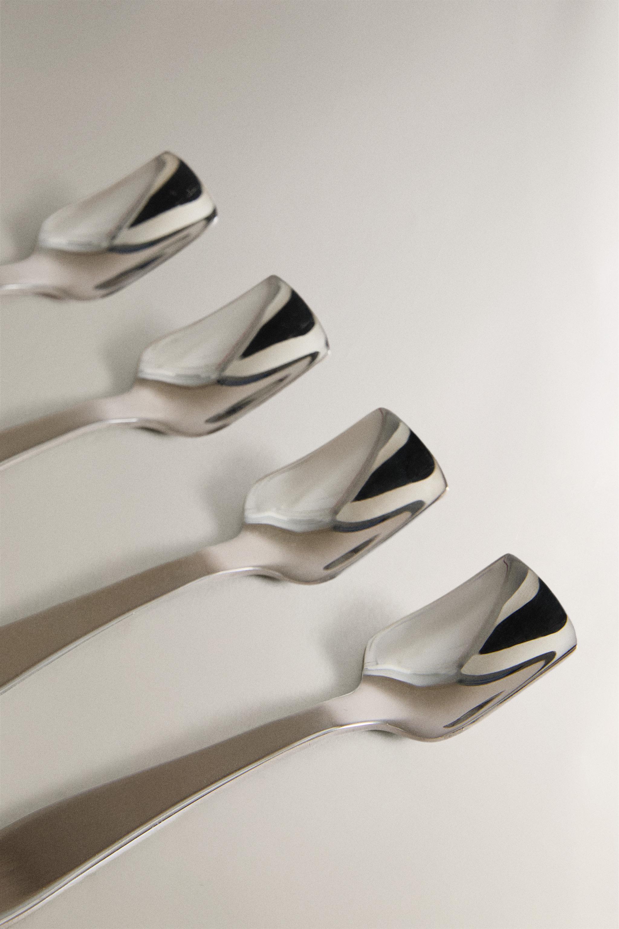 SET OF ICE CREAM SPOONS WITH CURVED HANDLES (SET OF 4)