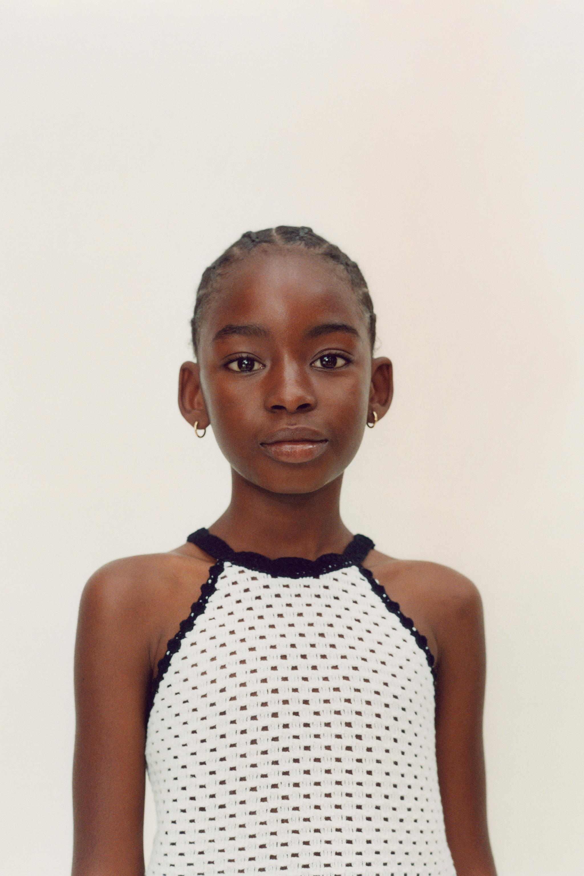 FLORAL HALTER NECK CROCHET KNIT TOP