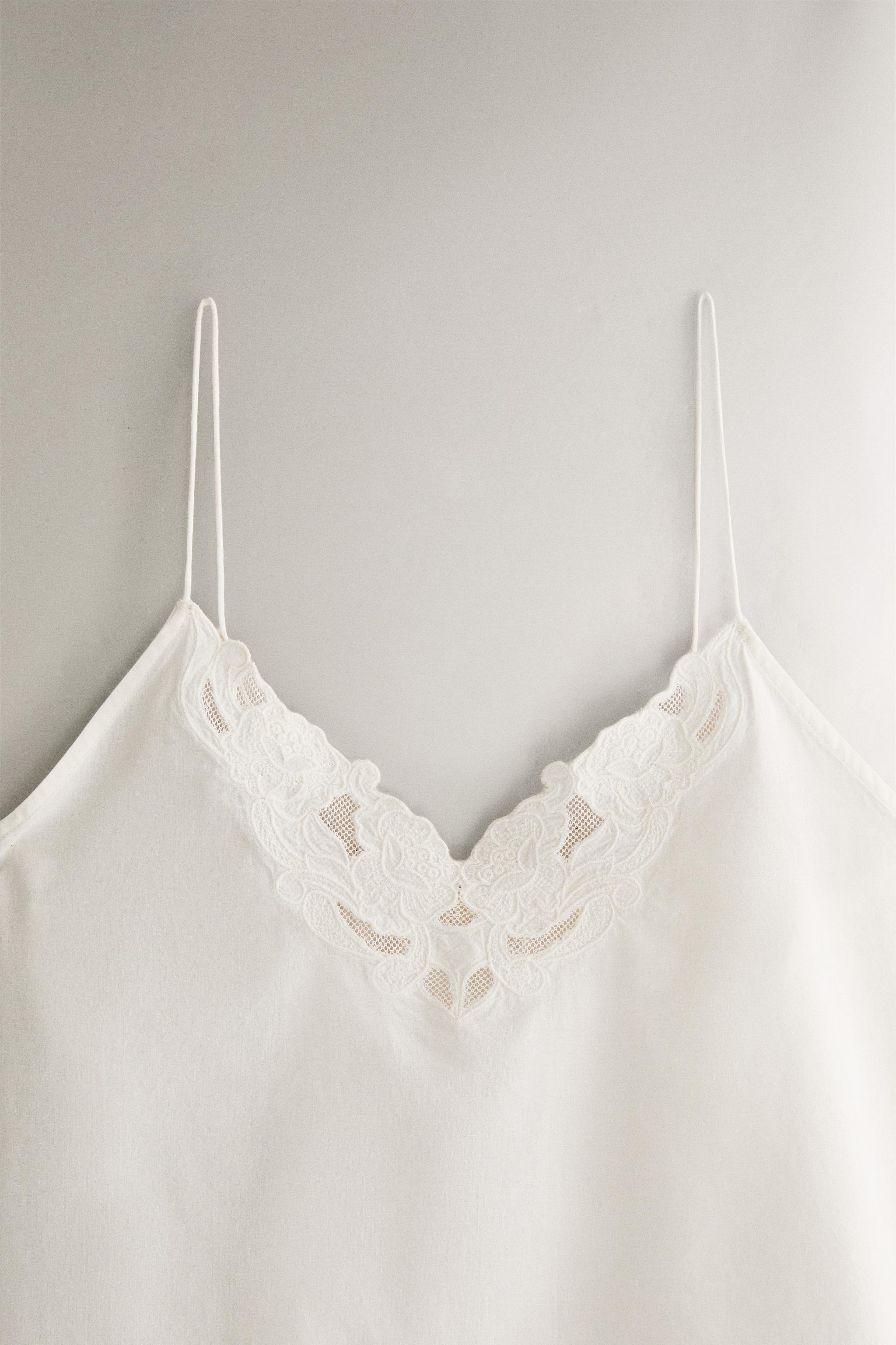 COTTON TOP WITH EMBROIDERY