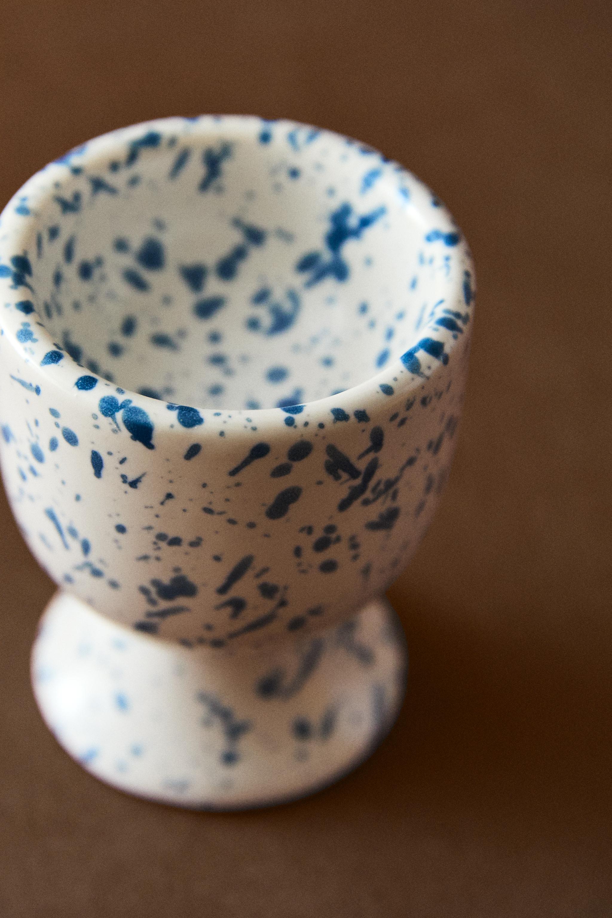 SPECKLED STONEWARE EGG CUP