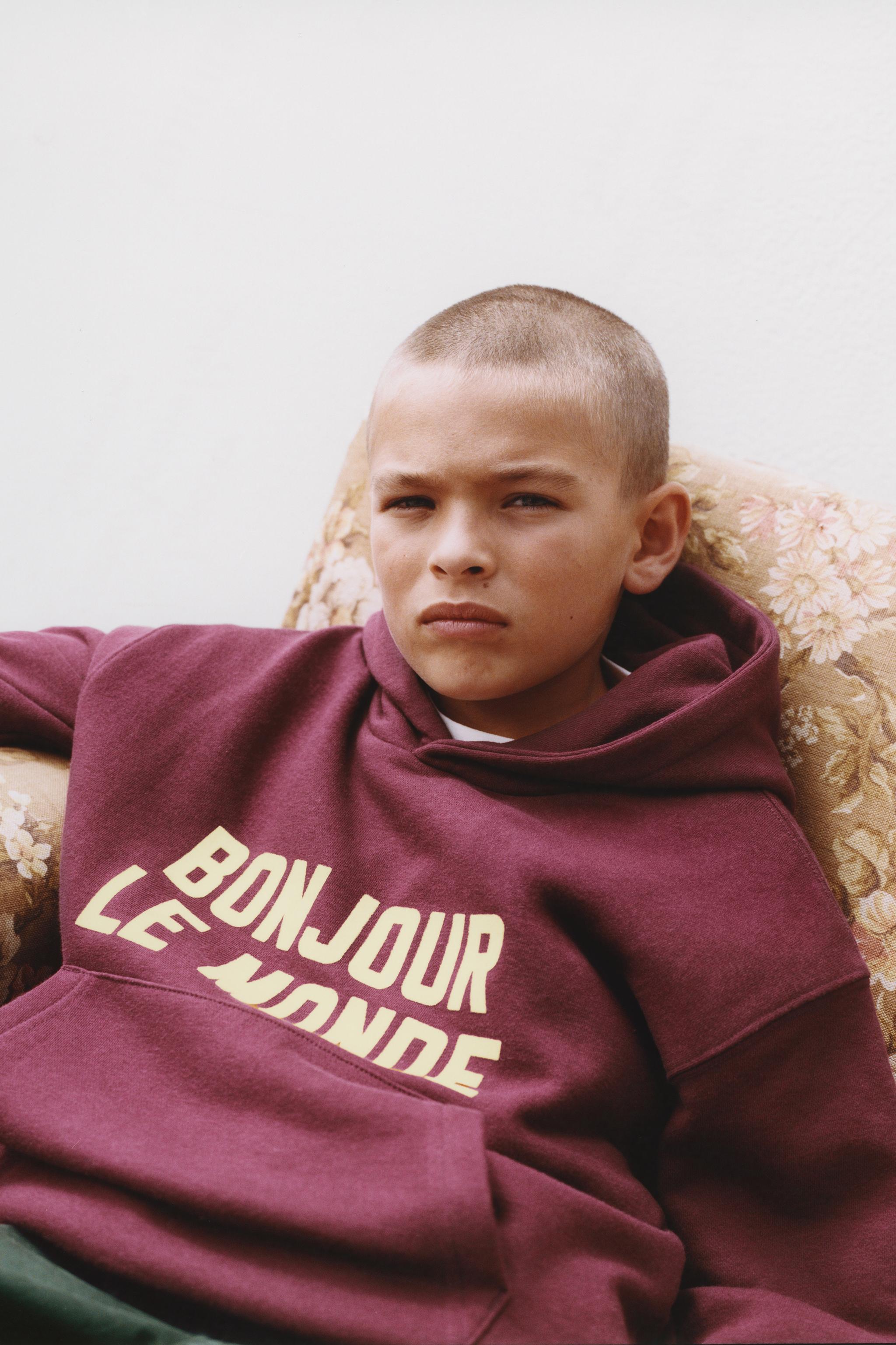 FLOCKED TEXT SWEATSHIRT