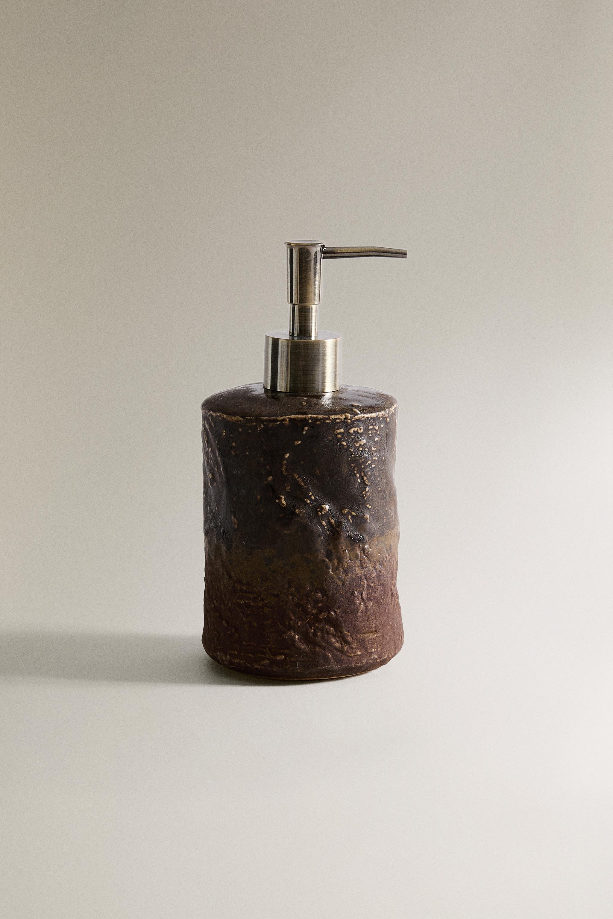 TEXTURED CERAMIC SOAP DISPENSER