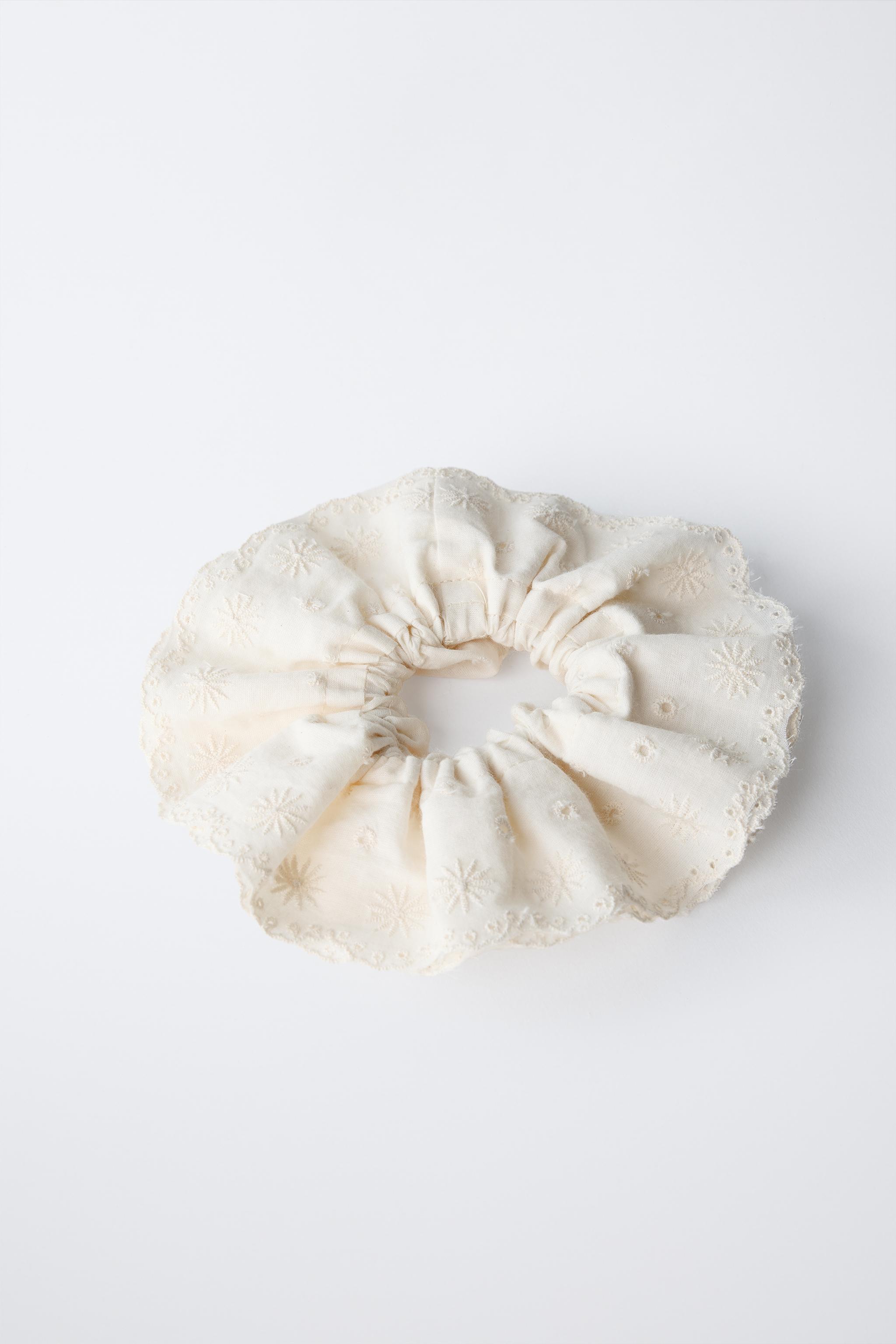 DOUBLE EMBROIDERED HAIR TIE