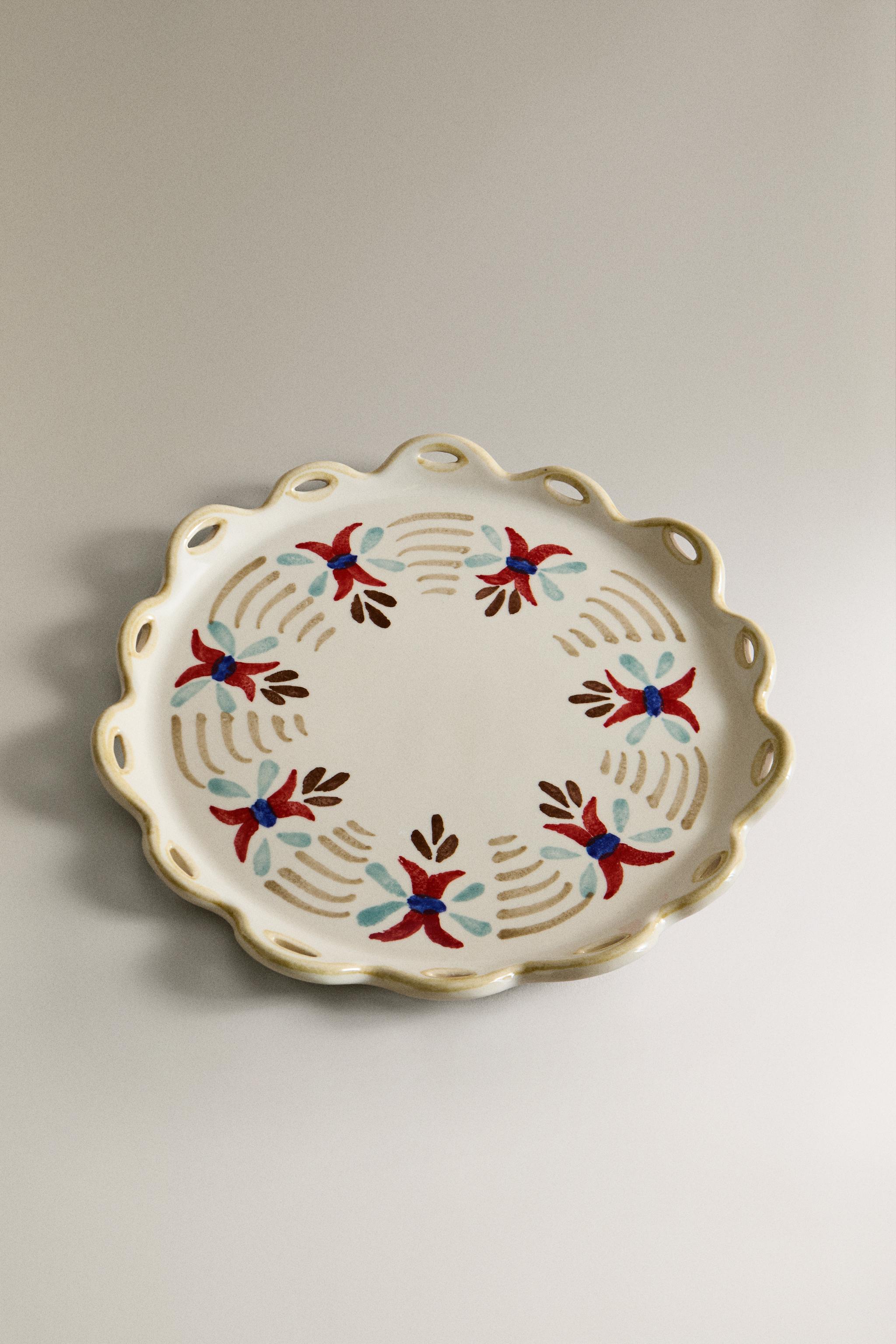 CERAMIC FLORAL DESSERT PLATE