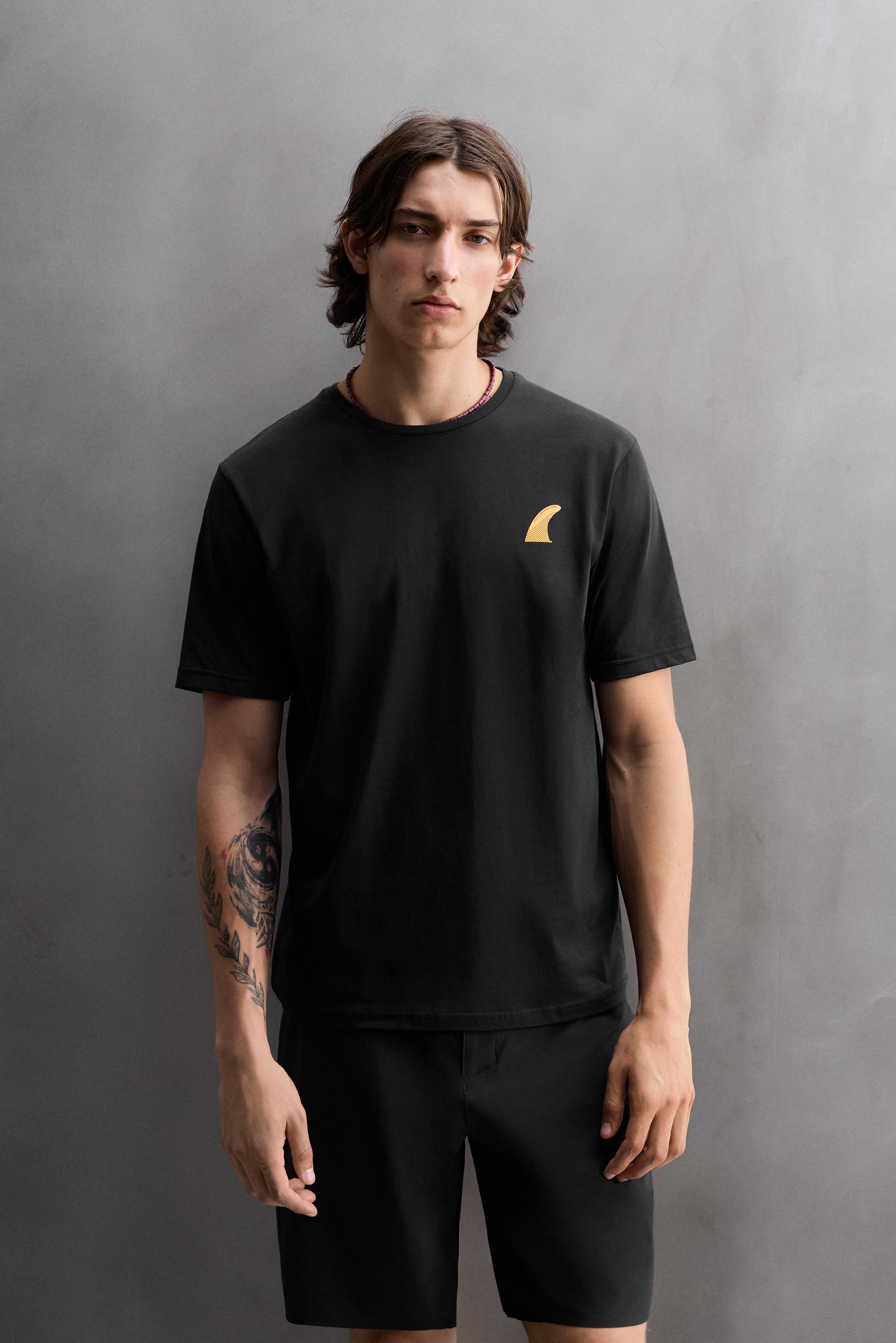 SURF GRAPHIC PRINT T-SHIRT