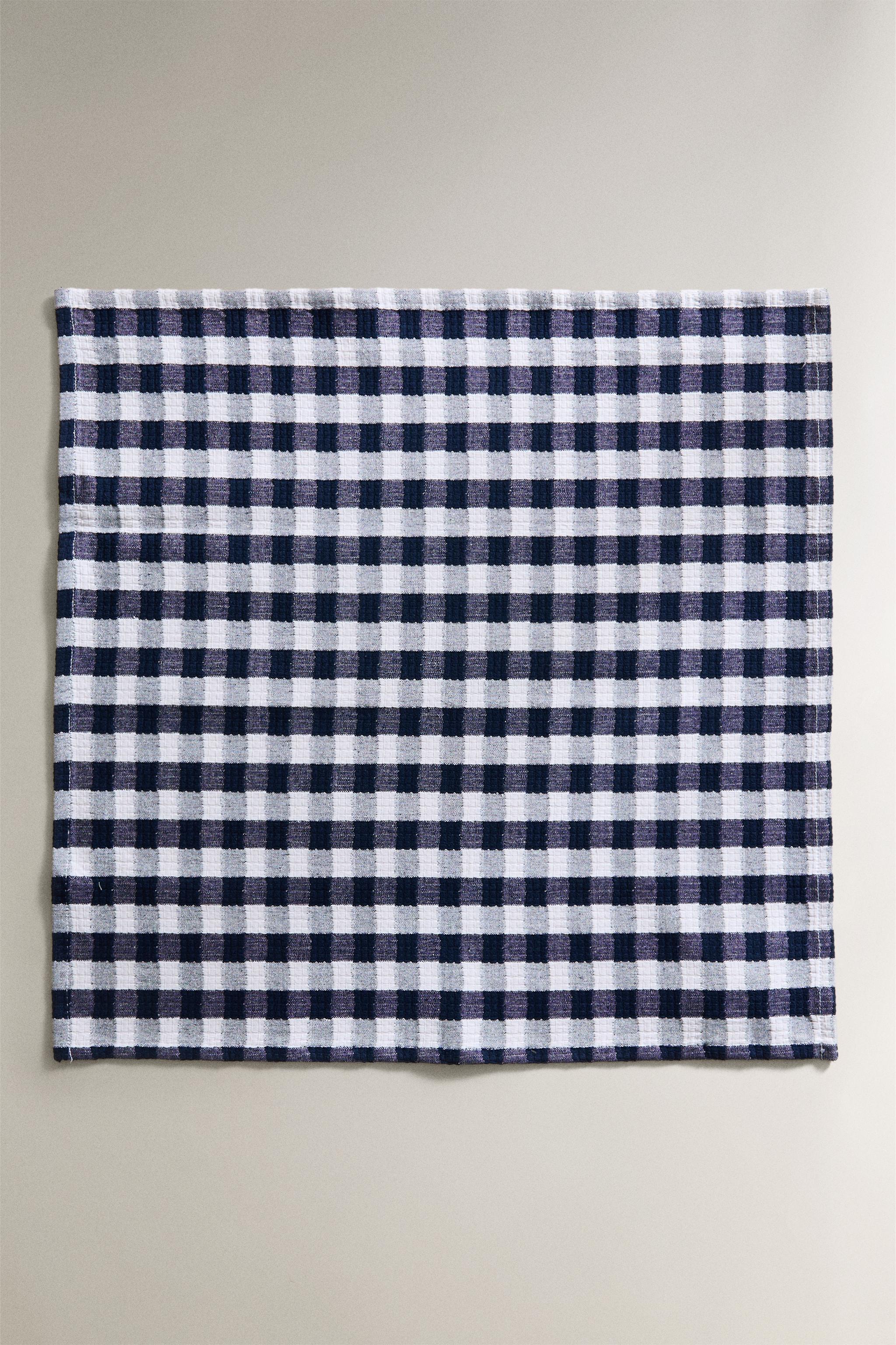 SET OF GINGHAM CHECK NAPKINS (SET OF 2)