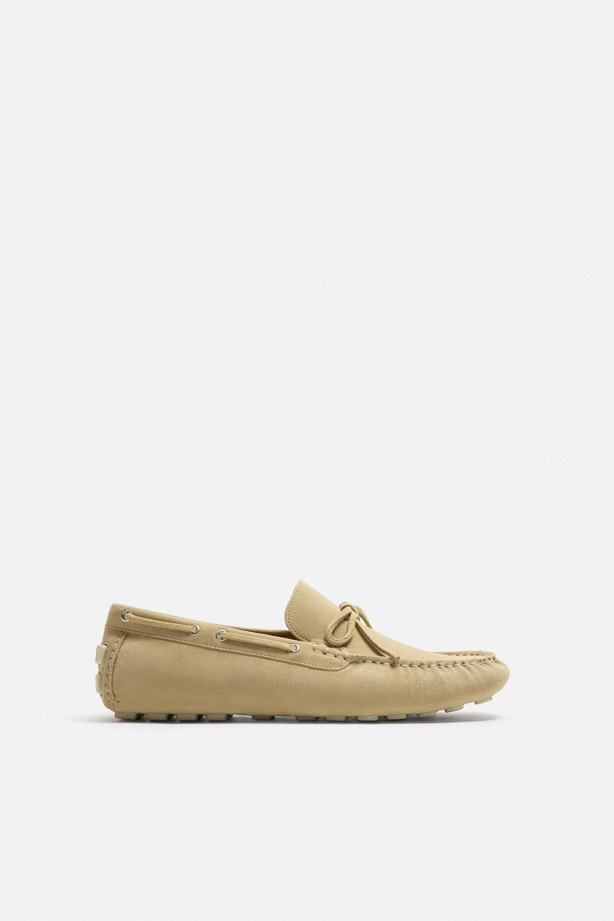 CASUAL LEATHER LOAFERS