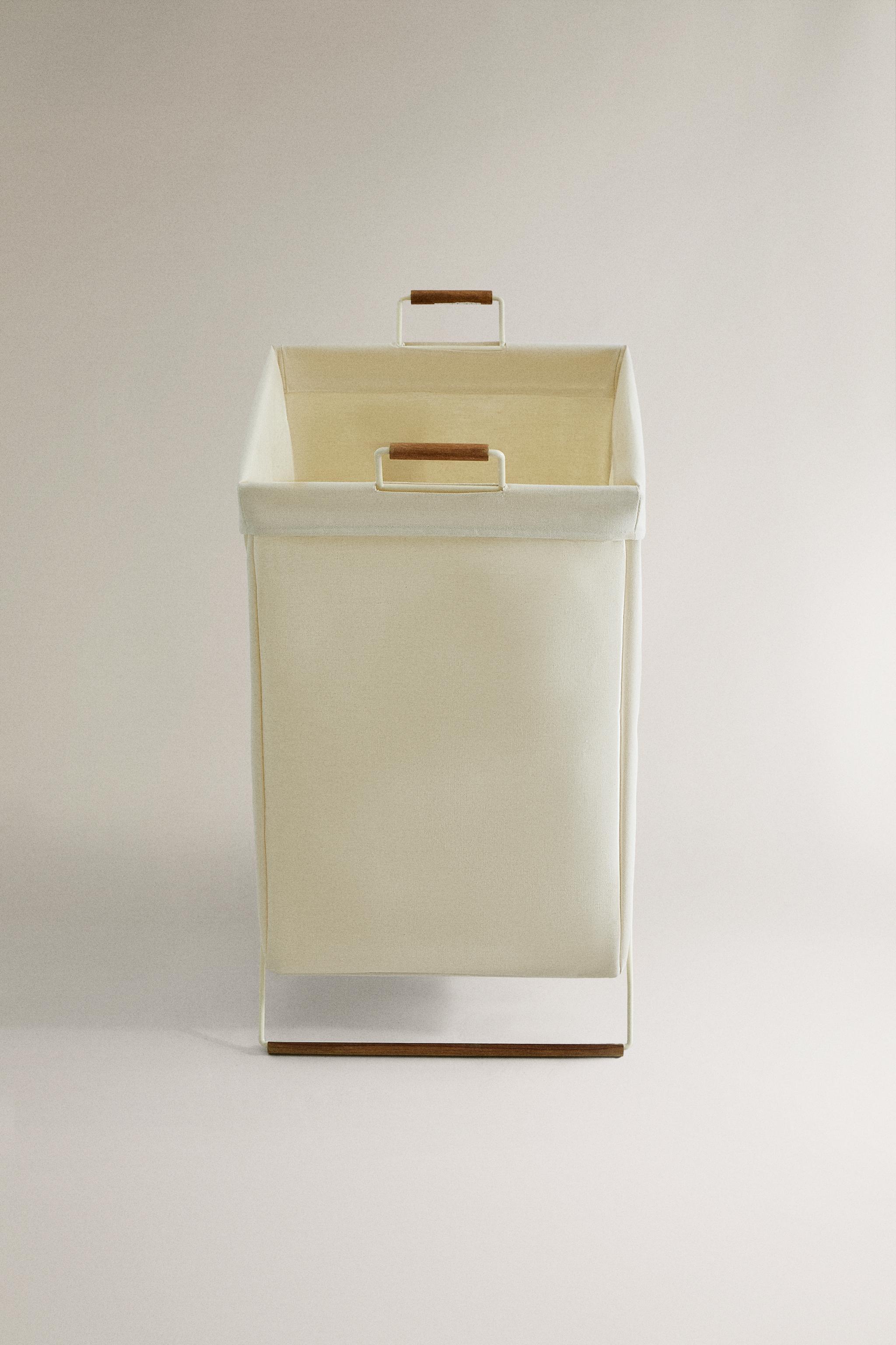 FOLDABLE LAUNDRY BASKET