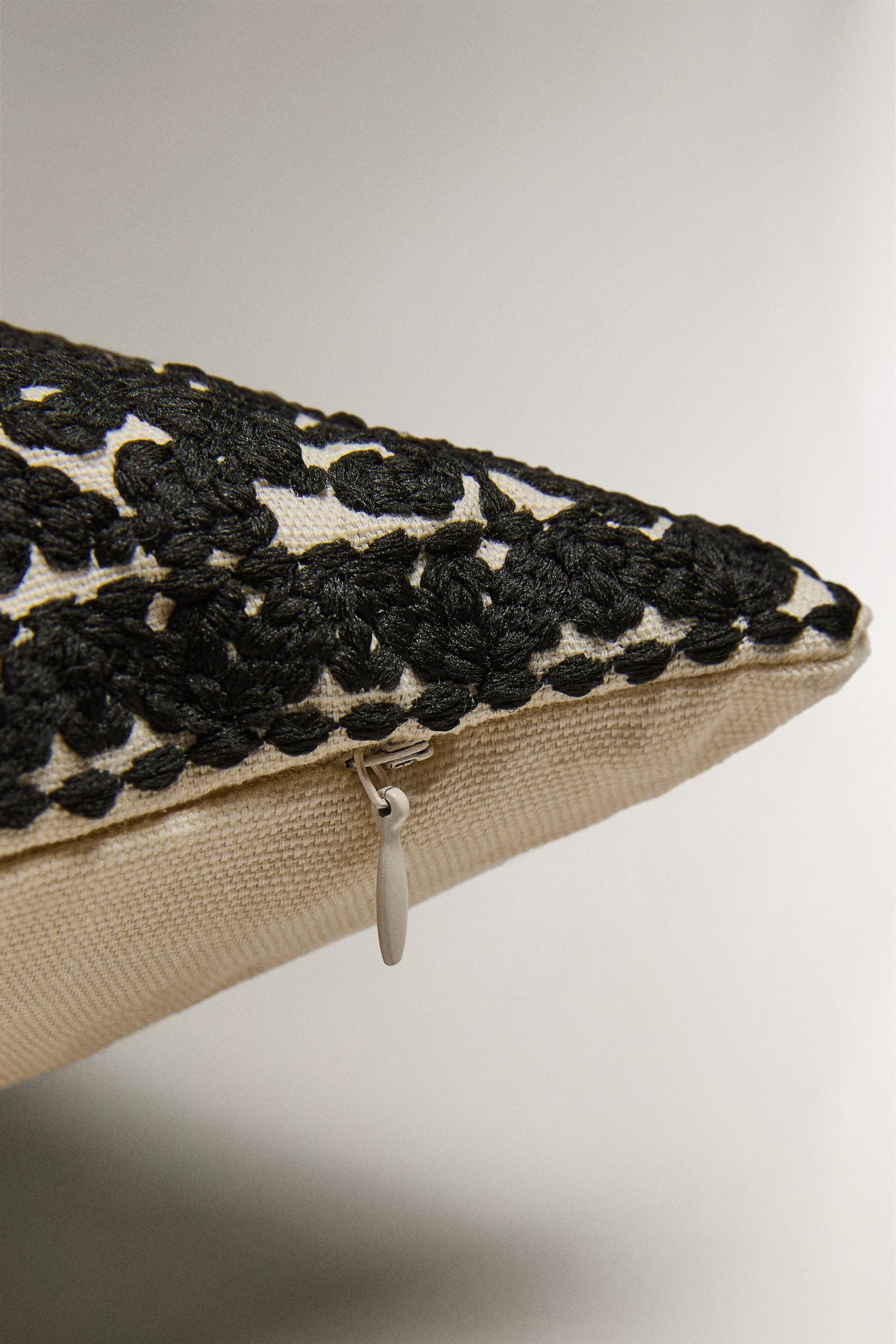 EMBROIDERED THROW PILLOW COVER