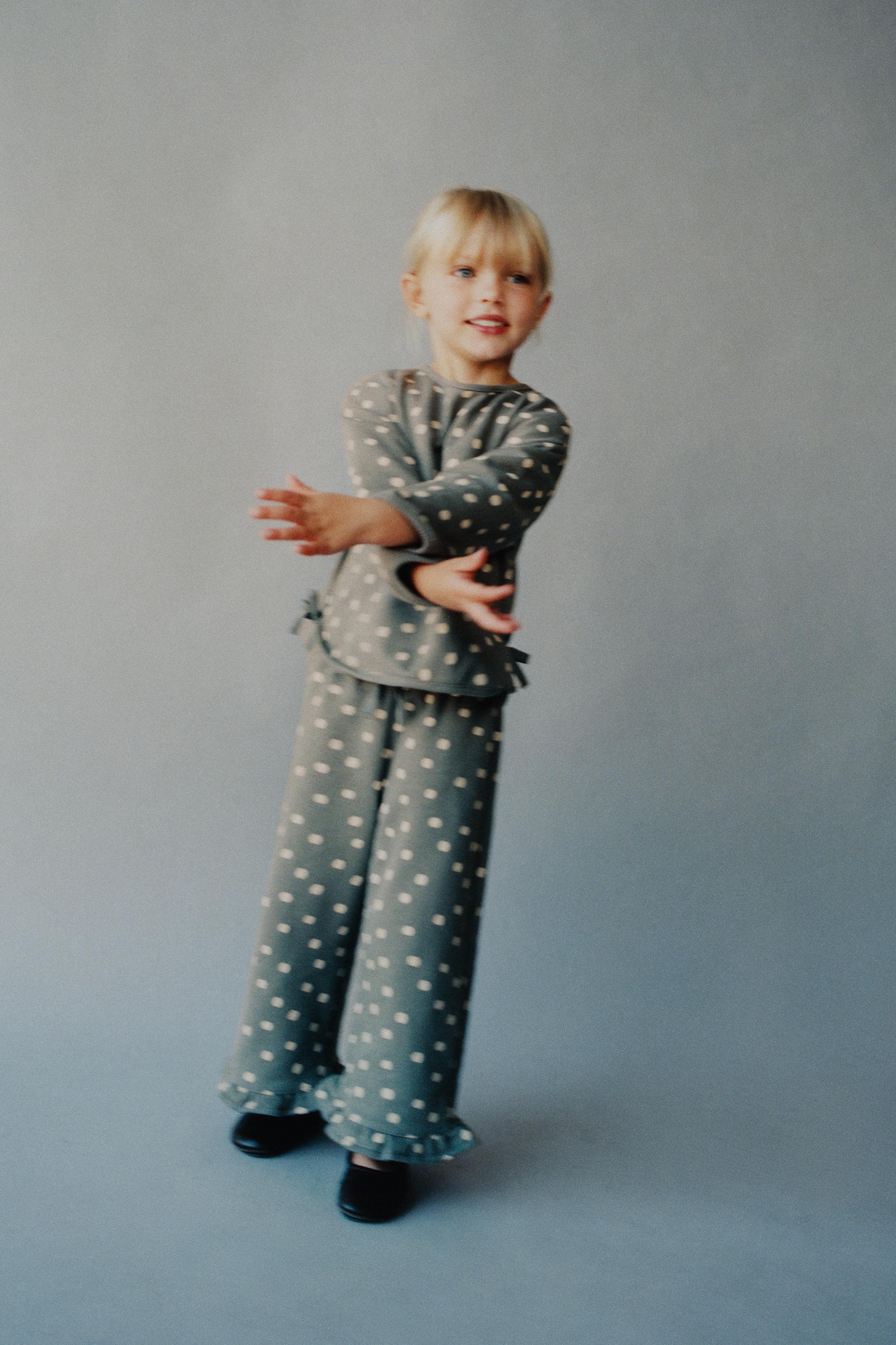 PRINTED PLUSH RUFFLE PANTS