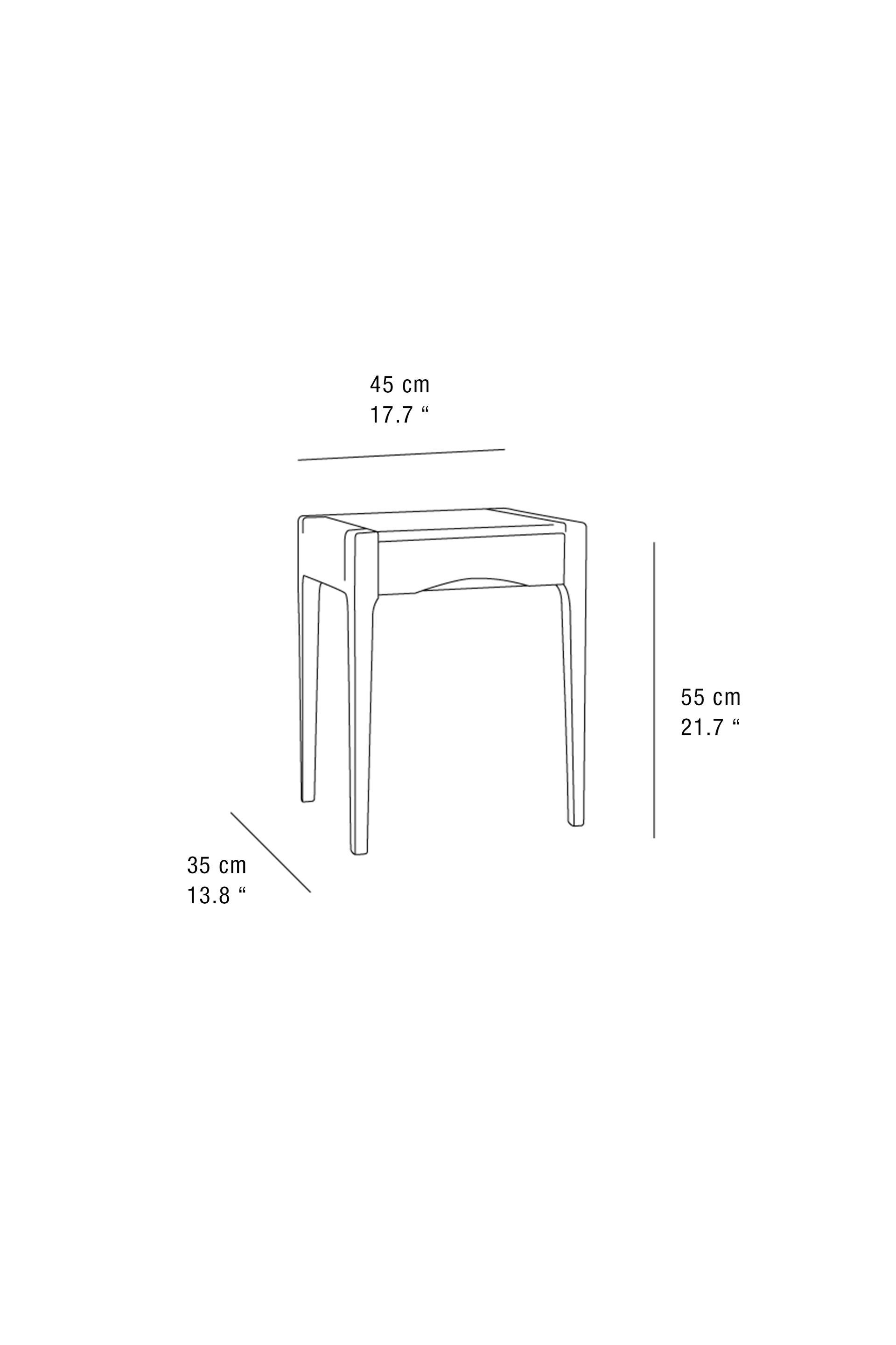 OAK NIGHTSTAND WITH DRAWER