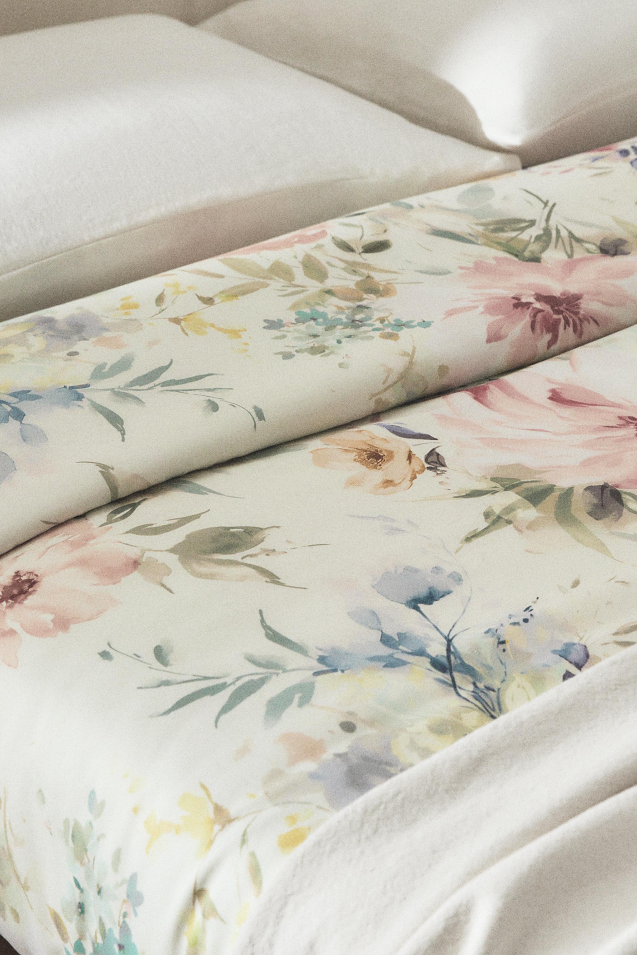 FLORAL PRINT SATEEN DUVET COVER