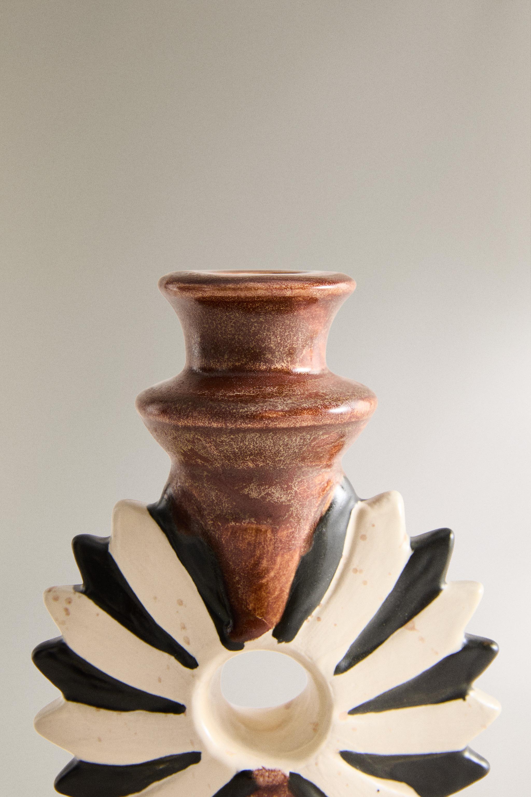 FLOWER TEALIGHT HOLDER