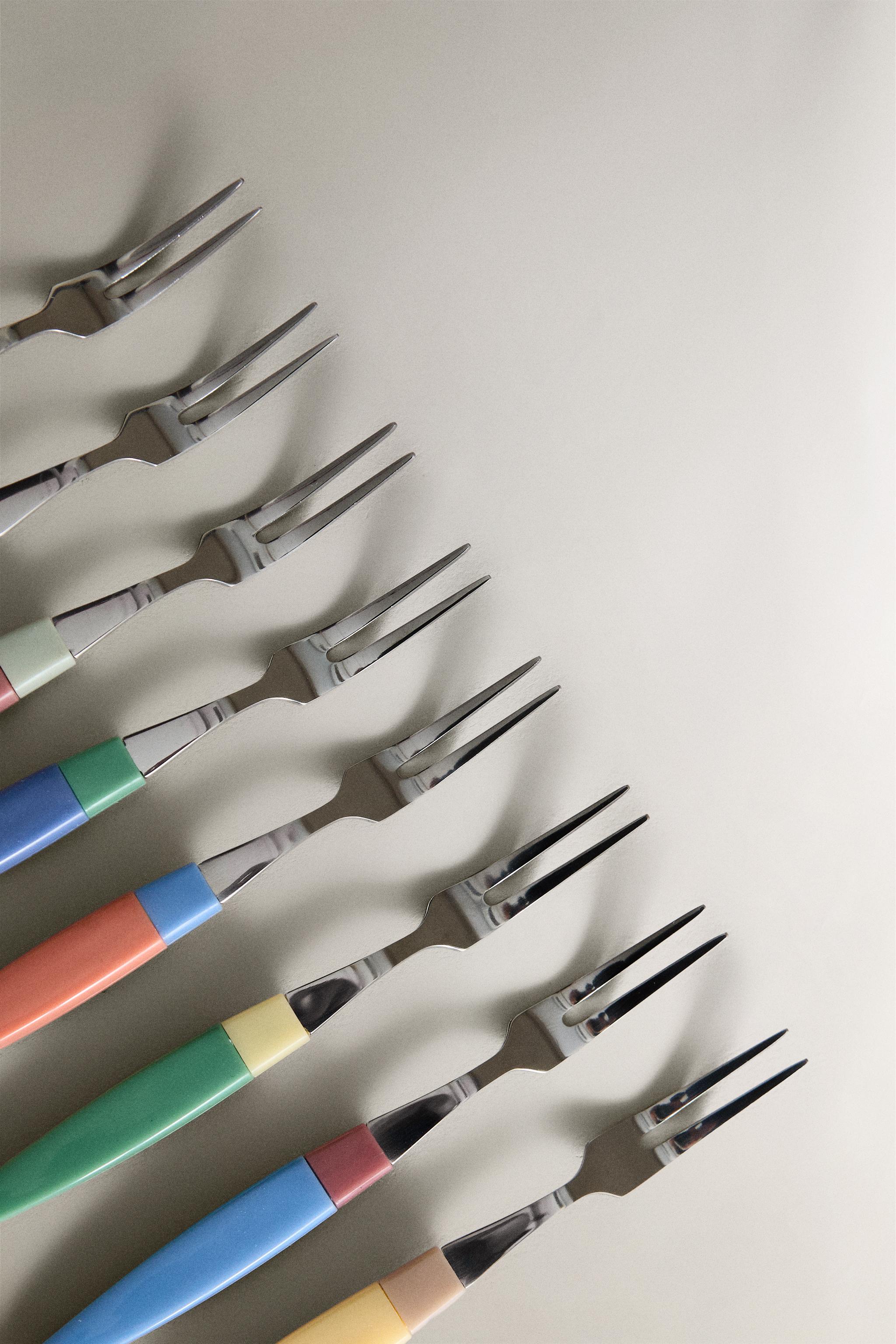 SET OF APPETIZER FORKS WITH RESIN HANDLE (SET OF 8)