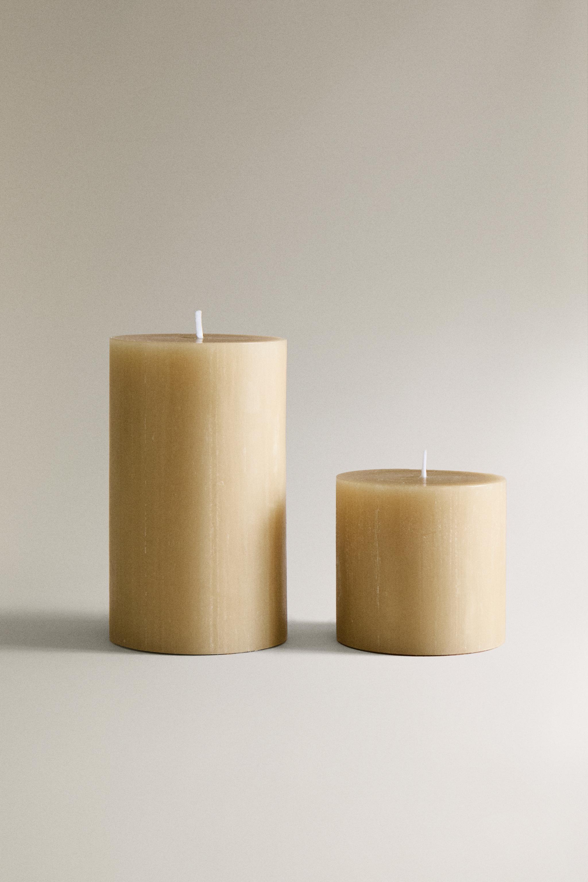 DECORATIVE CYLINDRICAL CANDLE
