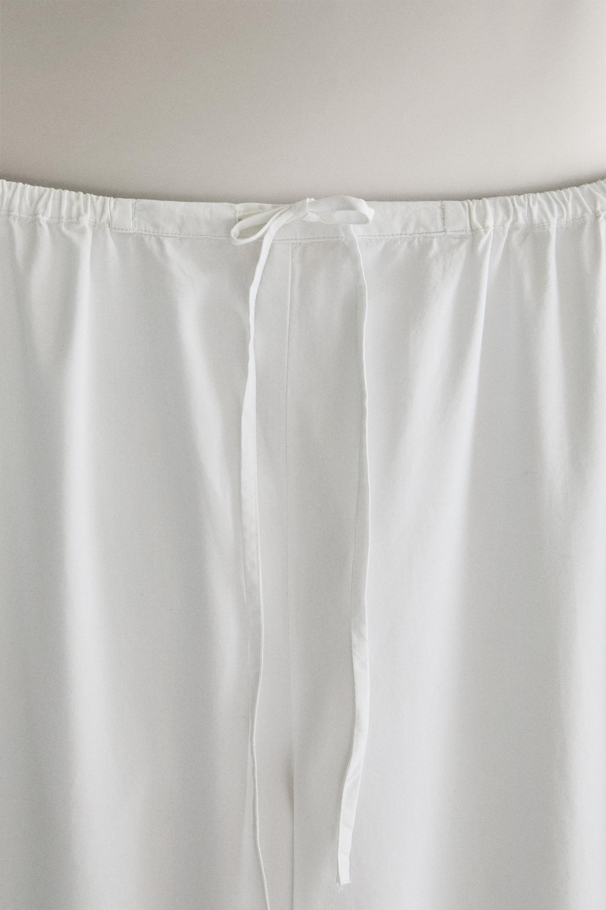 LONG PANTS WITH EMBROIDERY