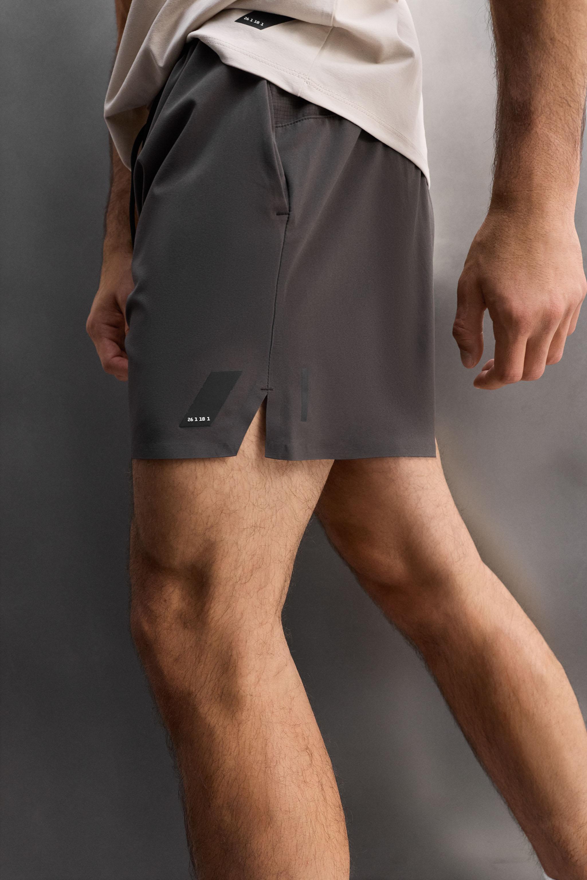 BASIC TRAINING SHORTS