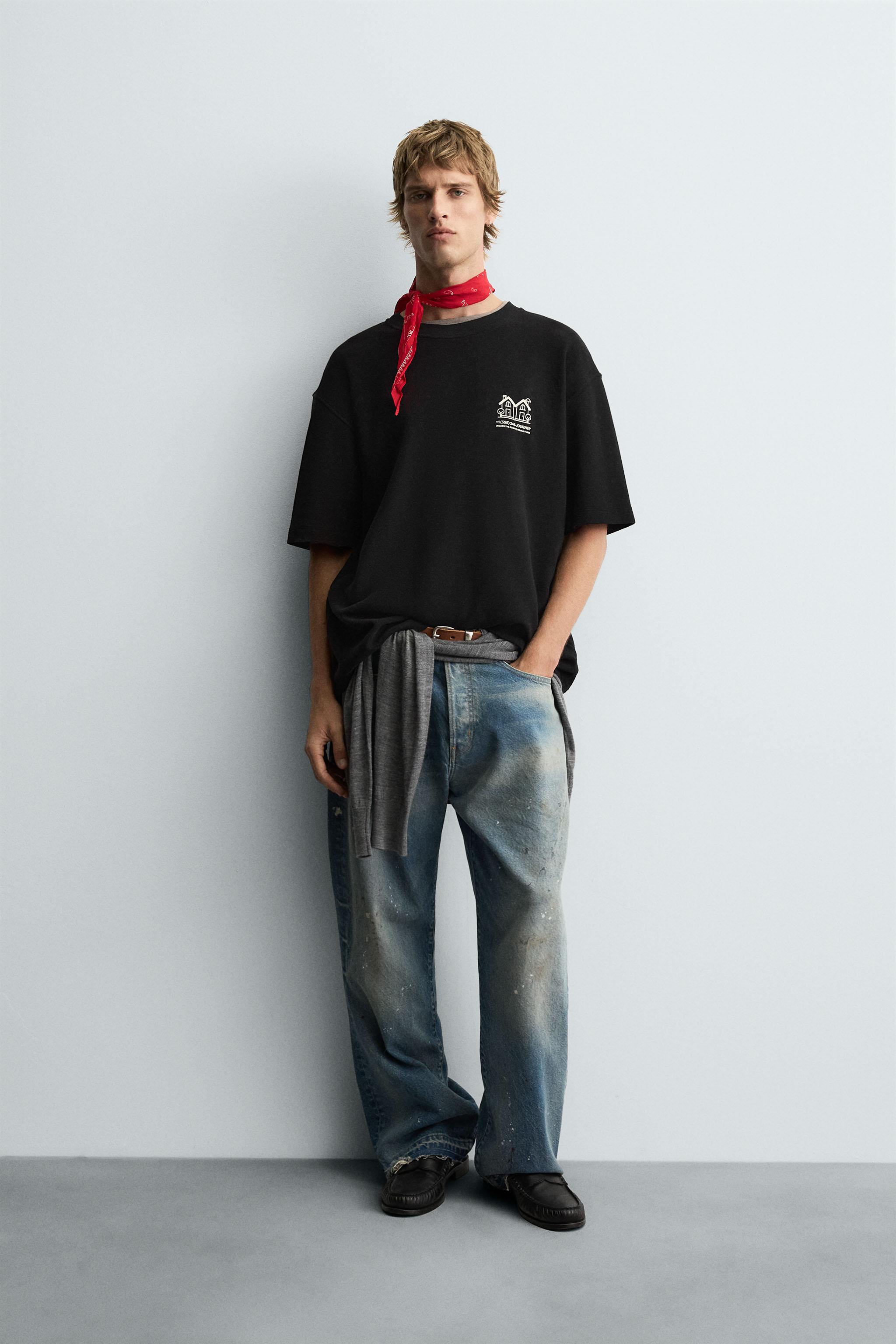 CONTRAST PRINT SWEATSHIRT