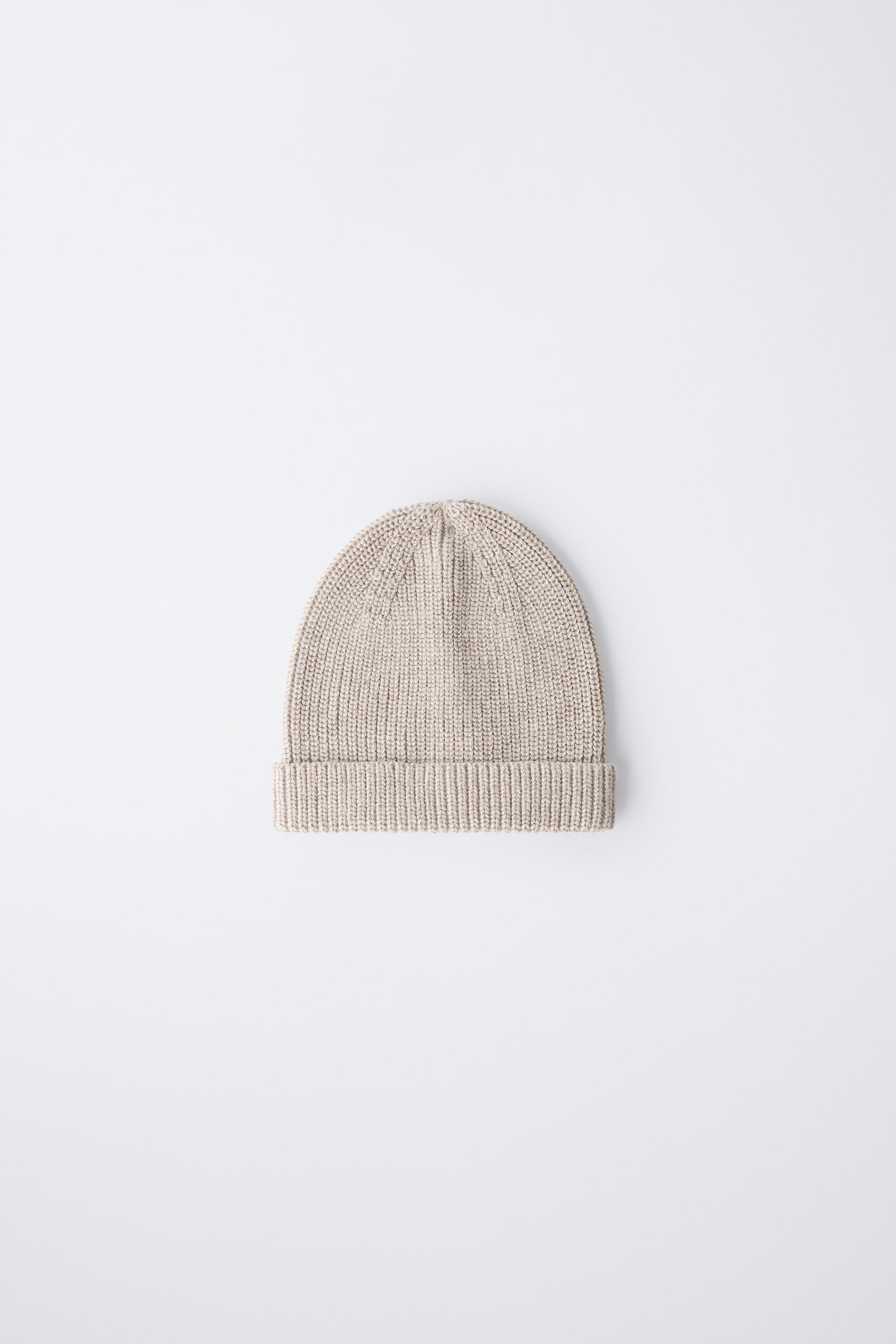 PEARL KNIT HAT