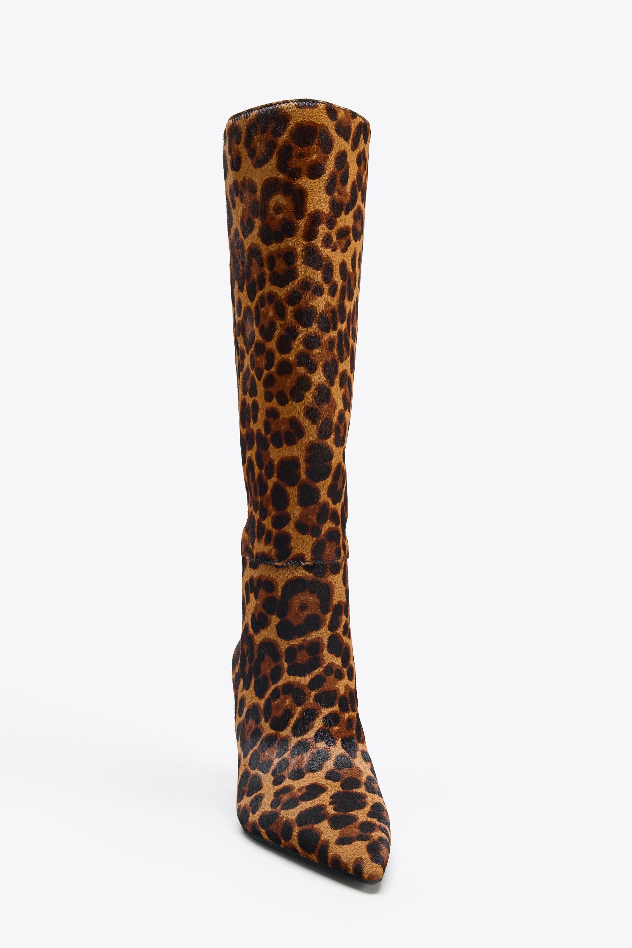 ANIMAL PRINT LEATHER BOOTS WITH FUR