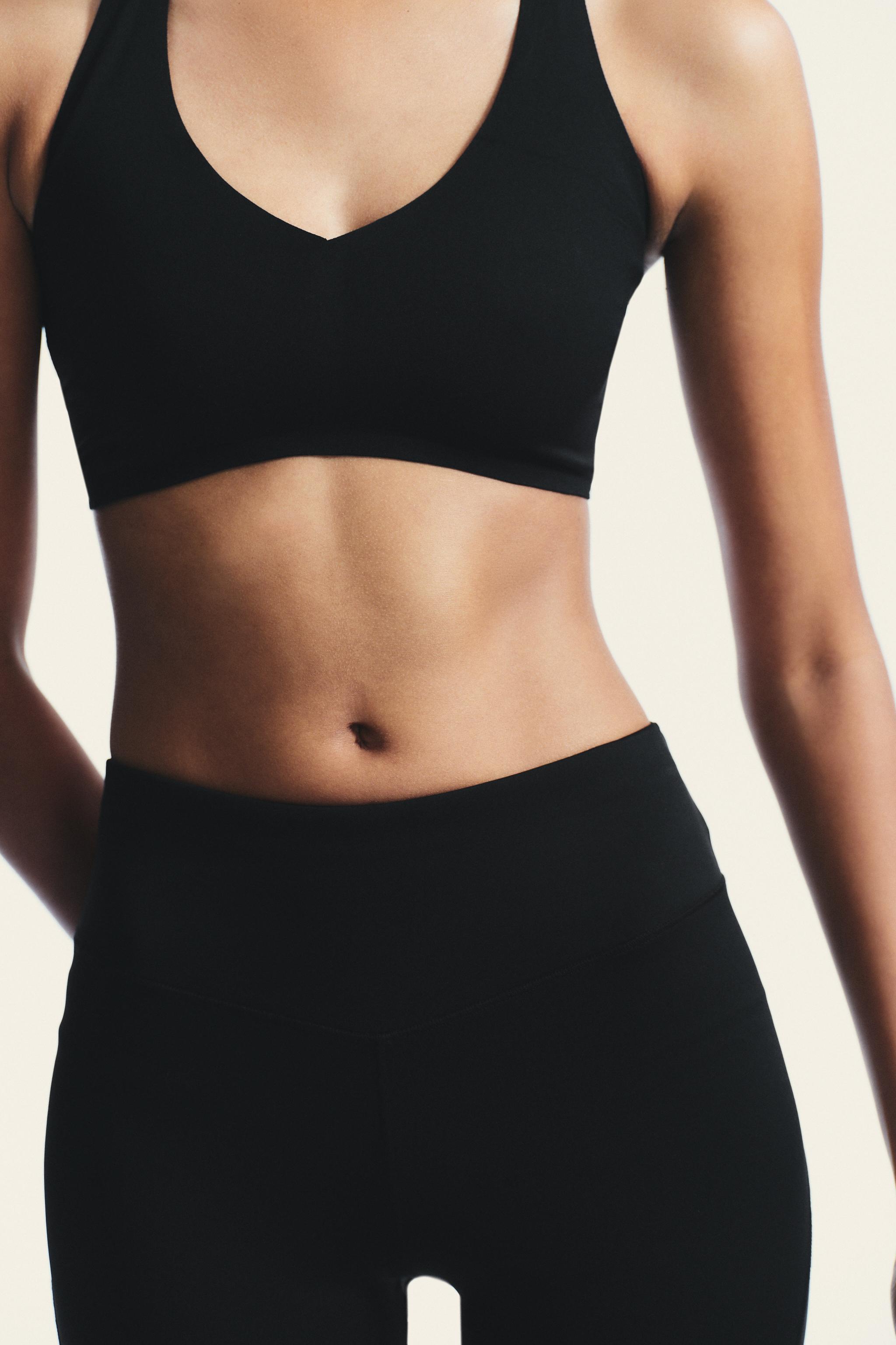 SEAMLESS POLYAMIDE TOP