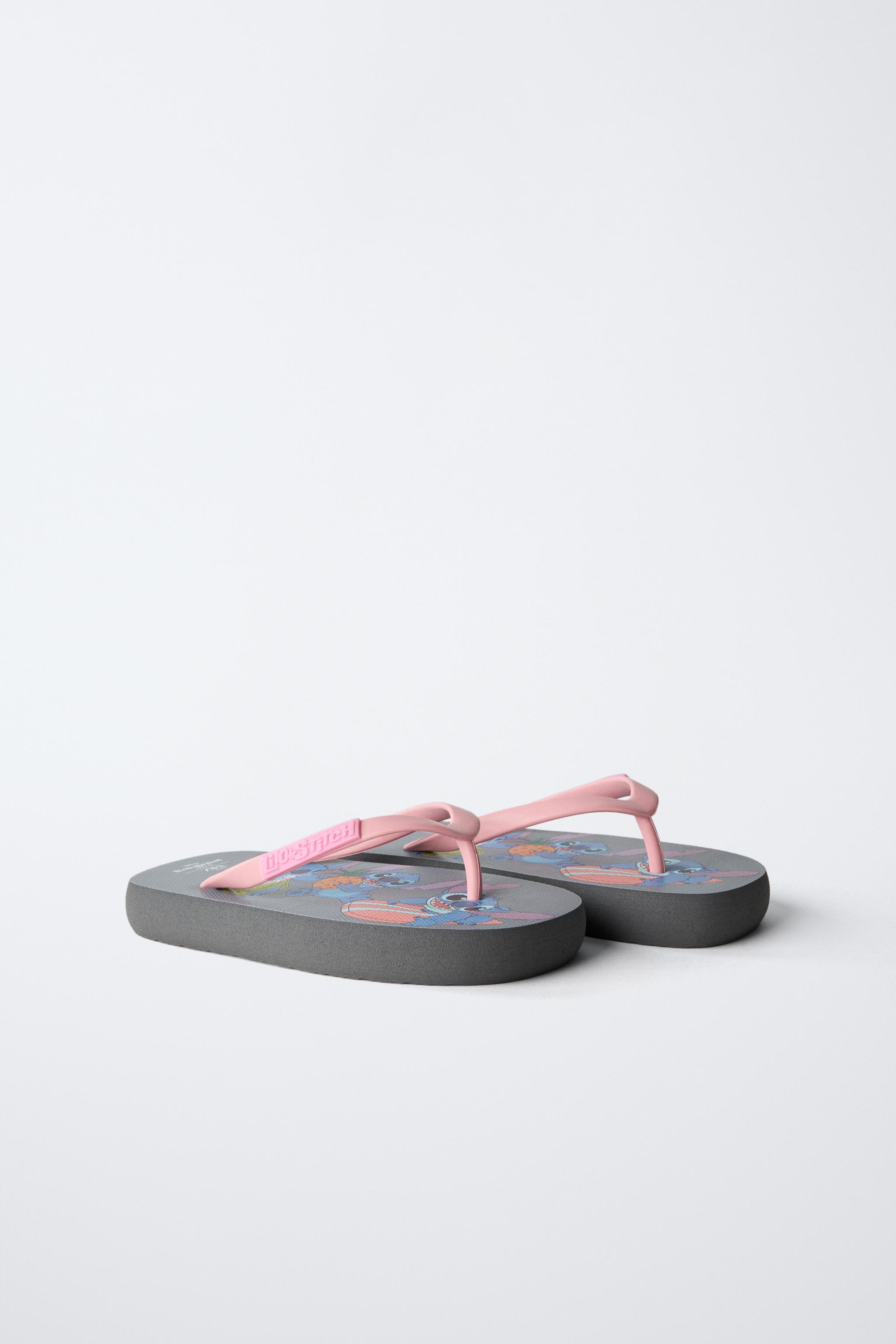 LILO & STITCH © DISNEY POOL SLIDES