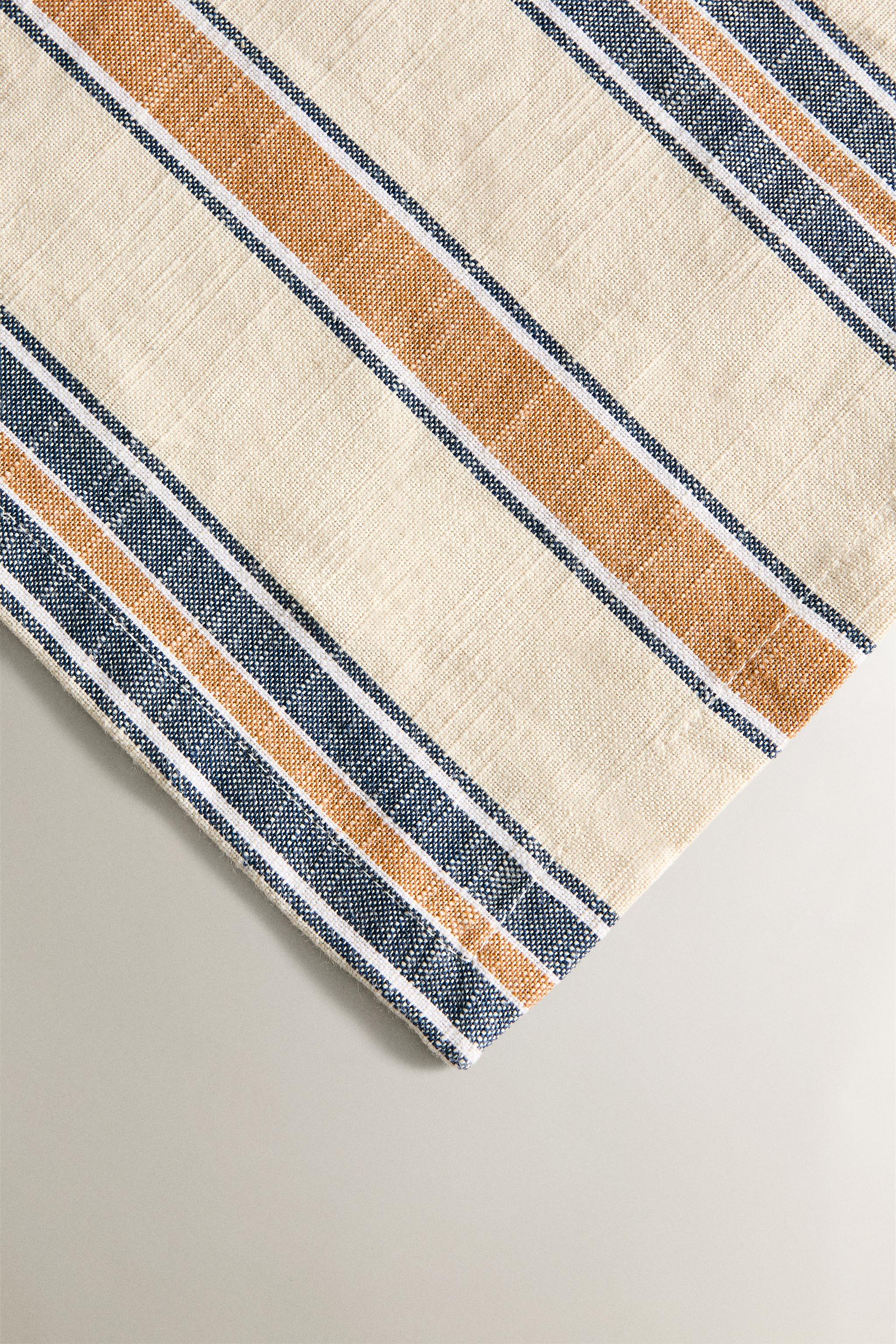 DYED THREAD STRIPED TABLECLOTH