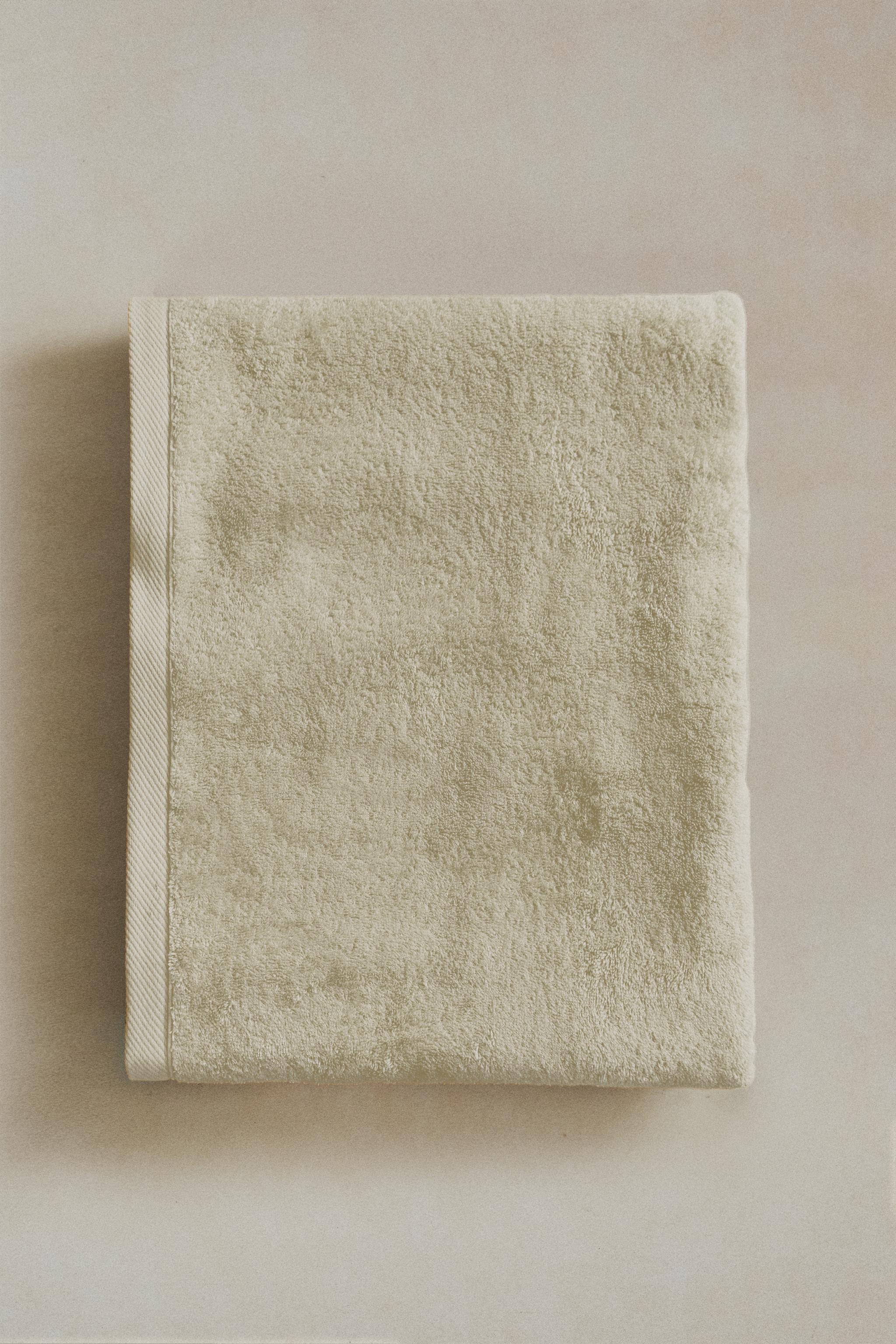 PLAIN COTTON TERRYCLOTH BATH TOWEL (500 GXM²)