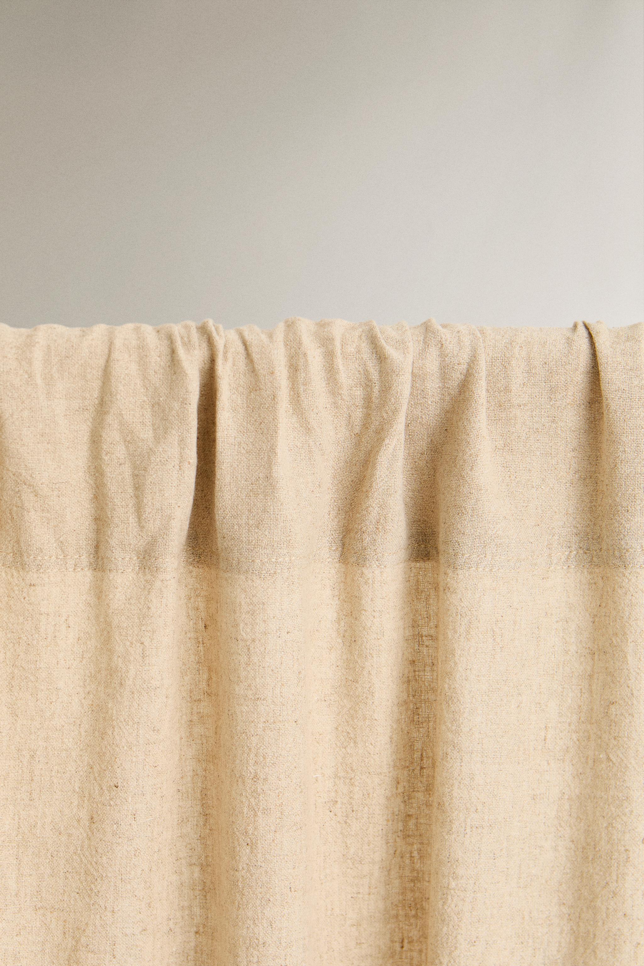 MEDIUM OPACITY FADED LINEN CURTAIN