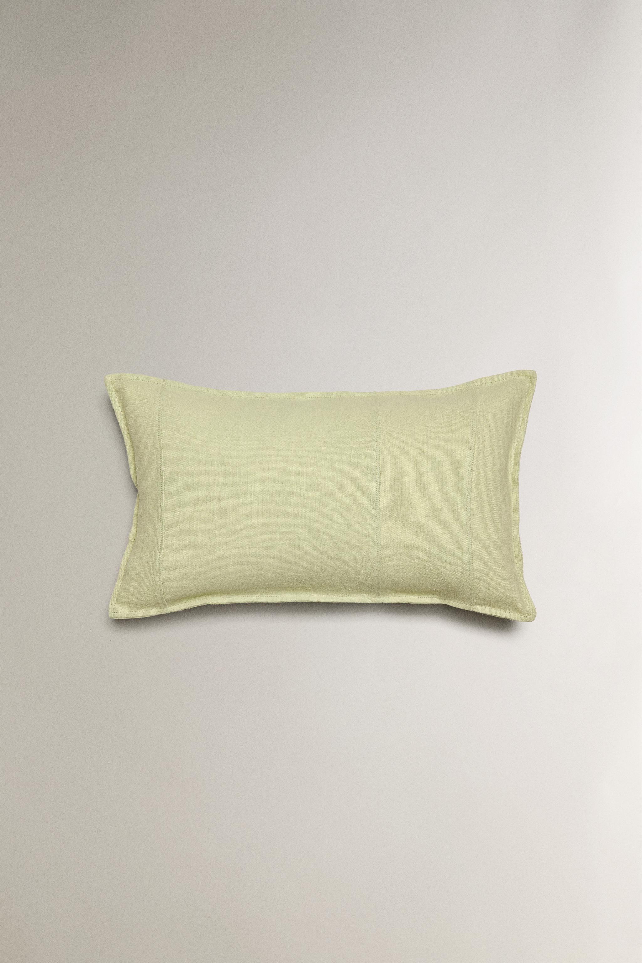 PLEATED THROW PILLOW COVER