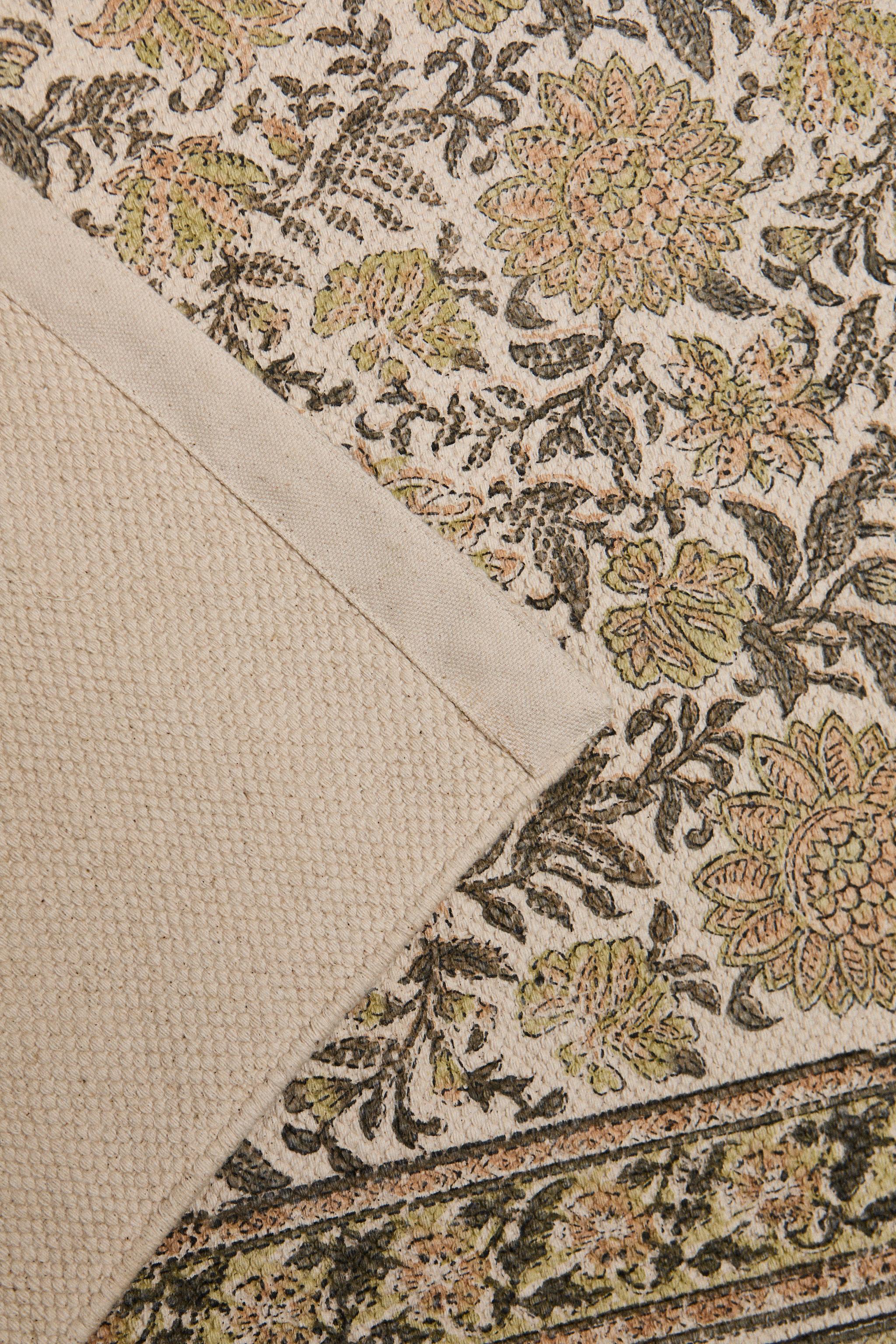 FLORAL PRINT COTTON AREA RUG