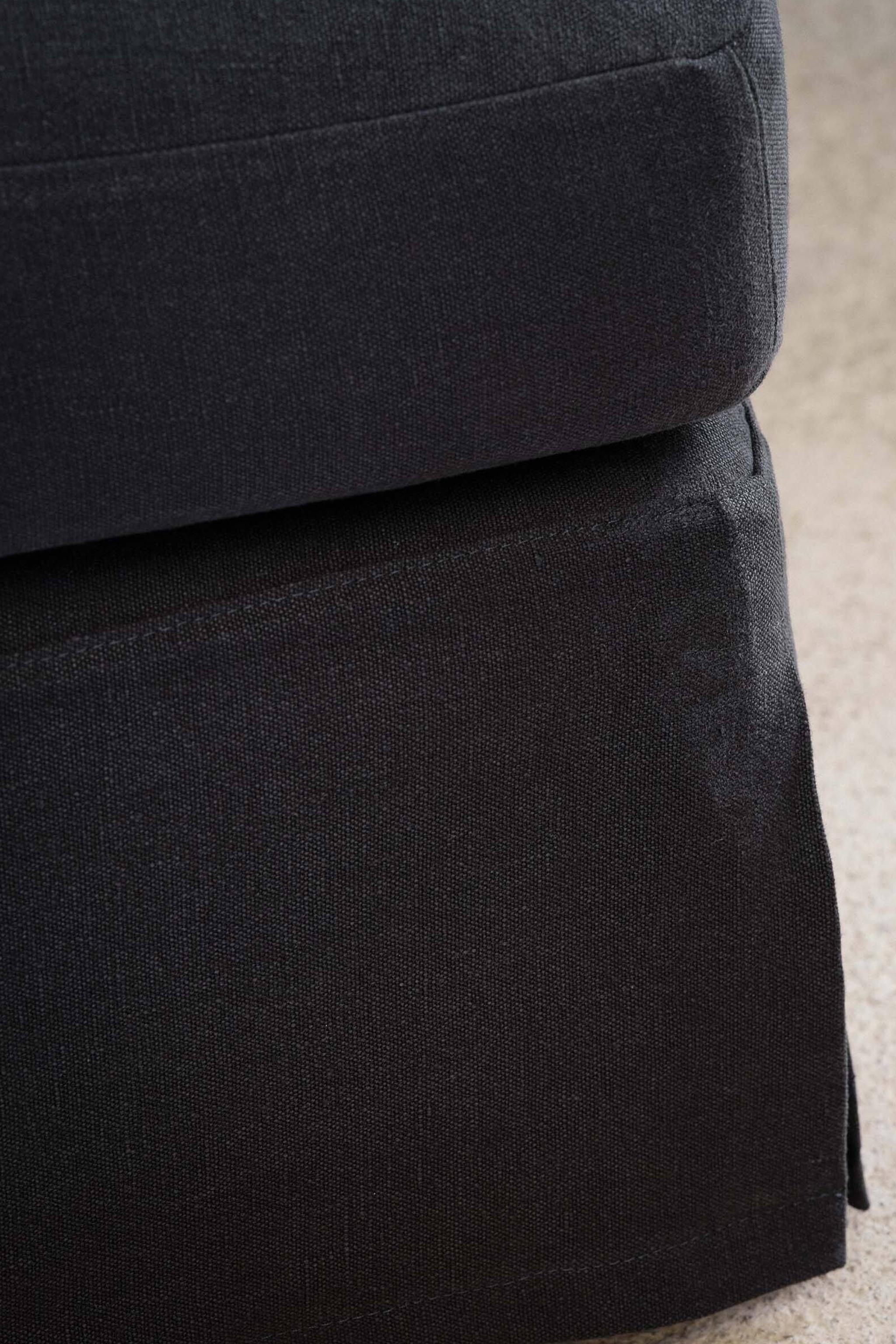 FOOTSTOOL 01 LINEN COVER