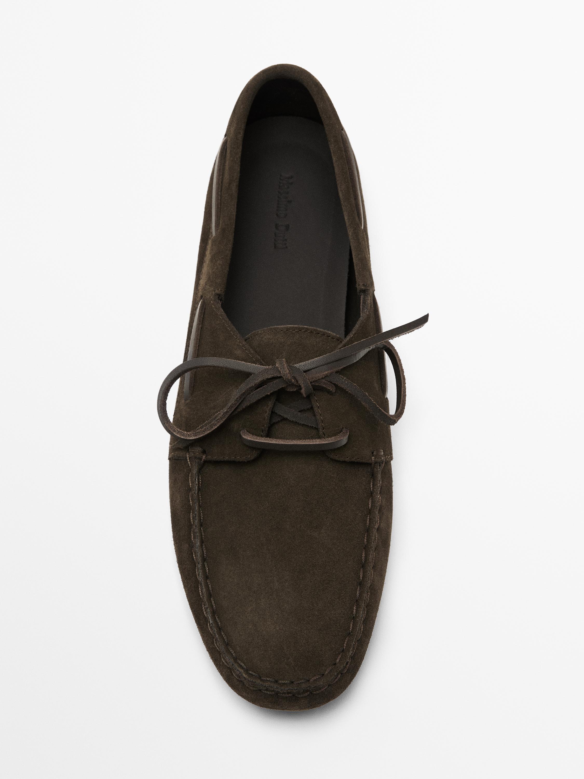 Soft split leather deck shoes