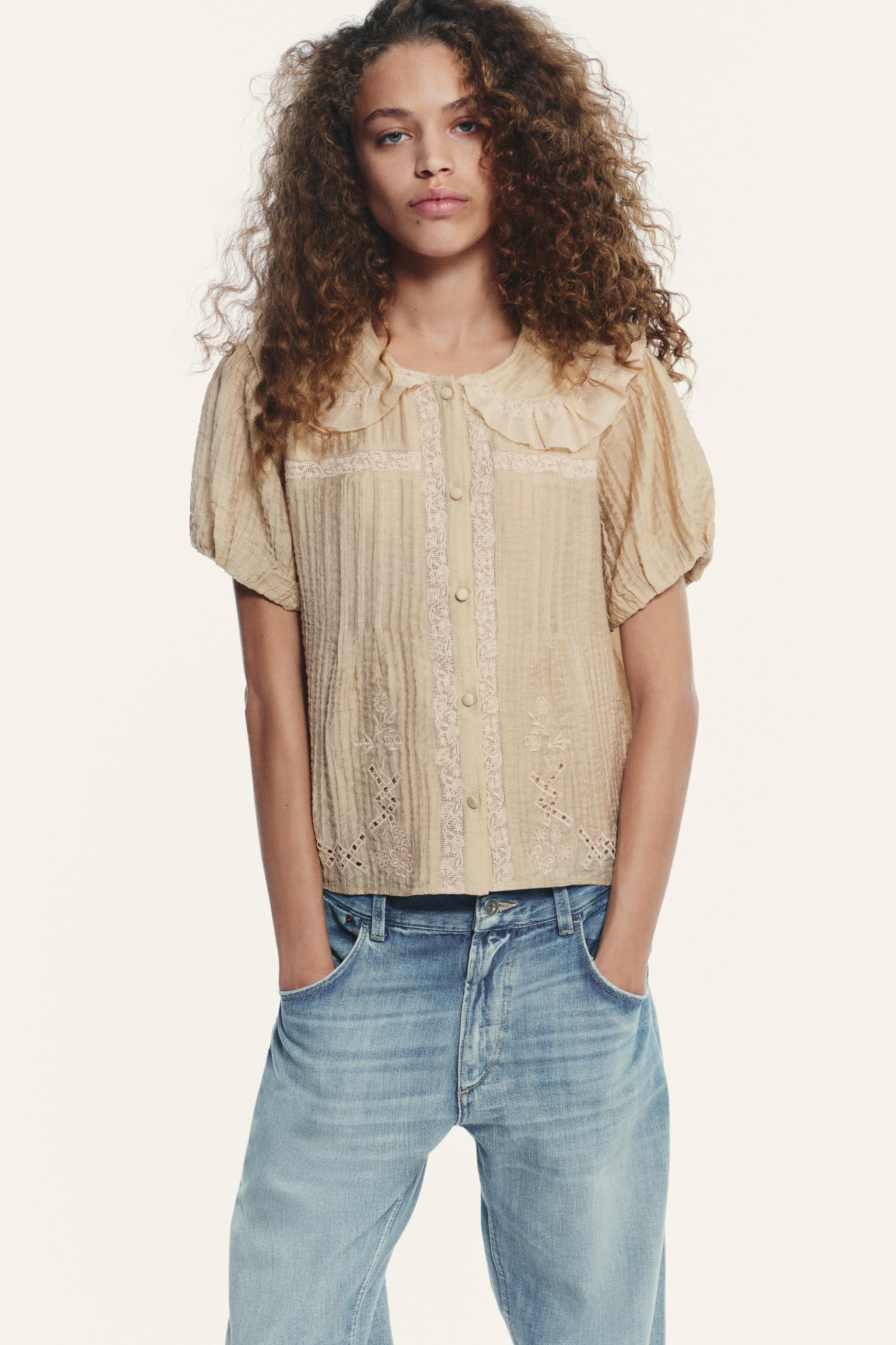 EMBROIDERED PETER PAN COLLAR SHIRT