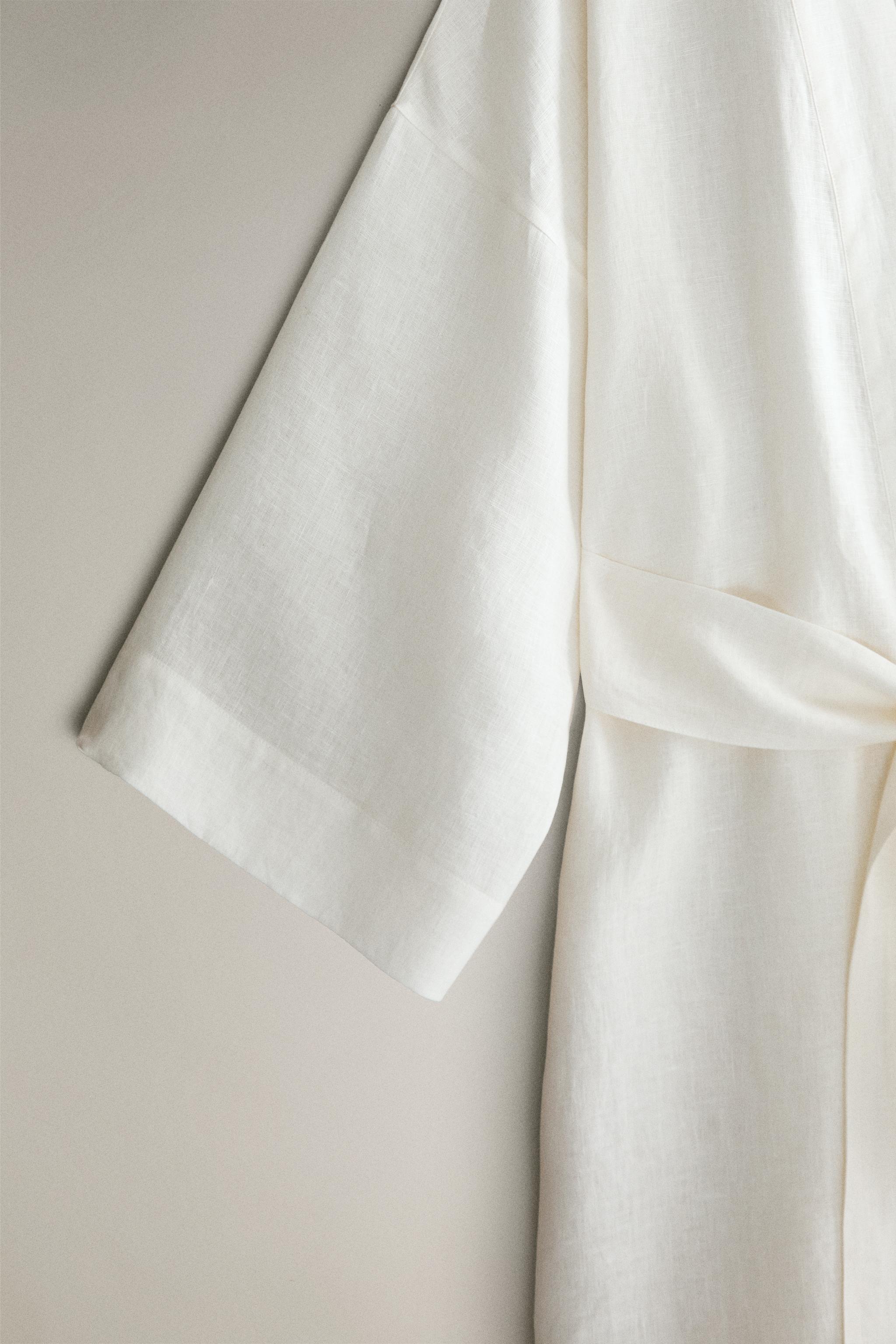 LINEN ROBE WITH BELT