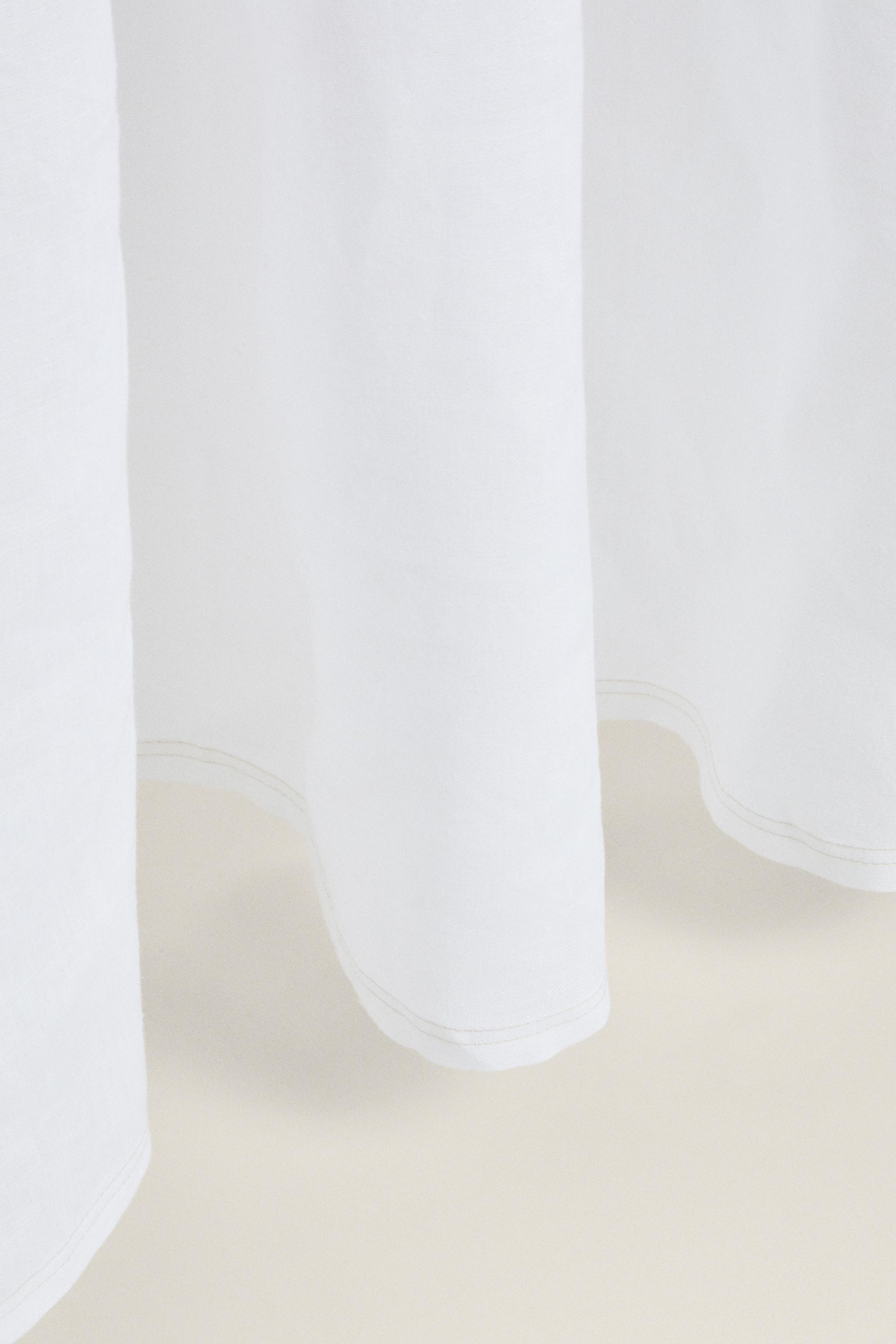MEDIUM OPACITY DOUBLE-WIDE LINEN CURTAIN