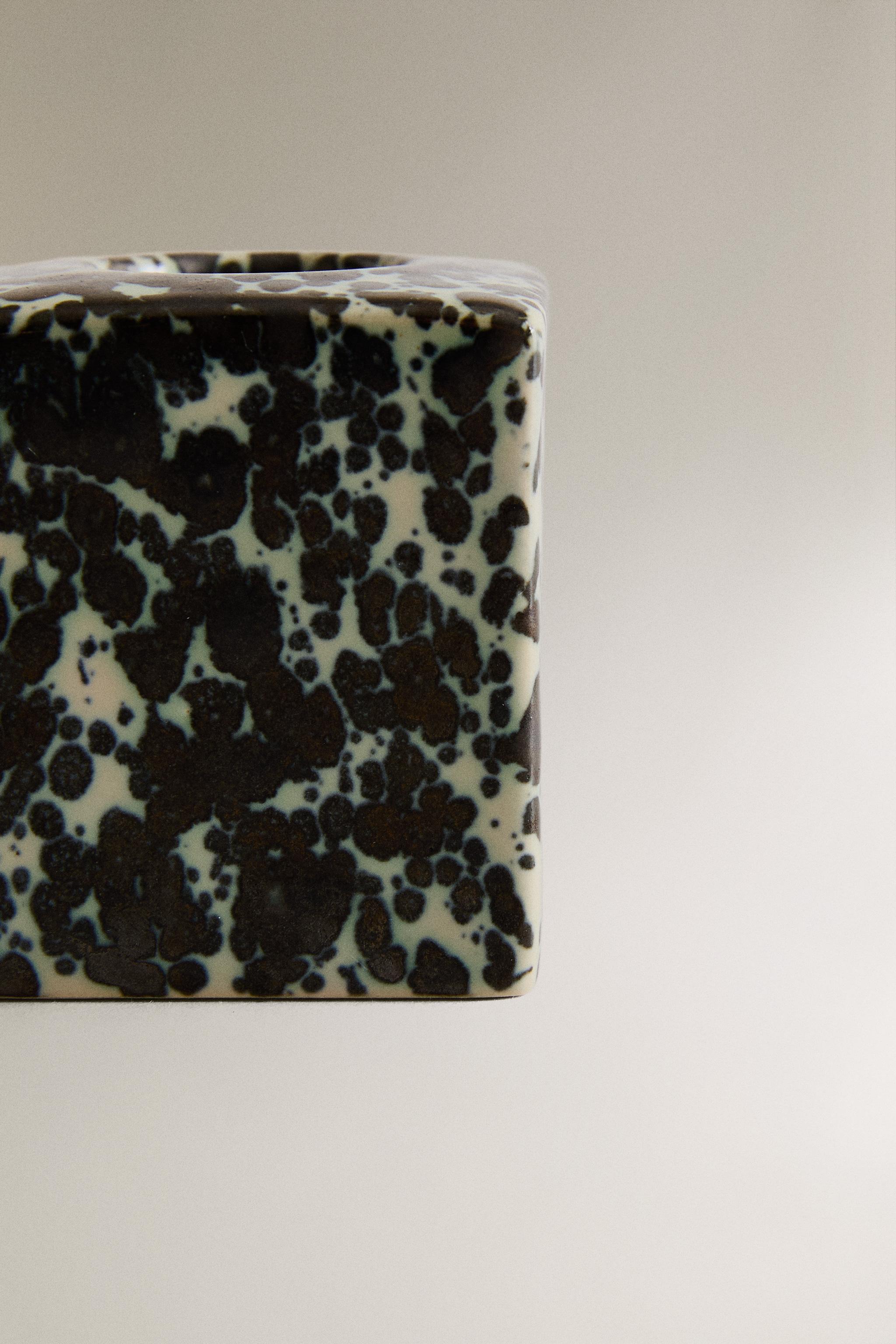 SPECKLED CANDLEHOLDER