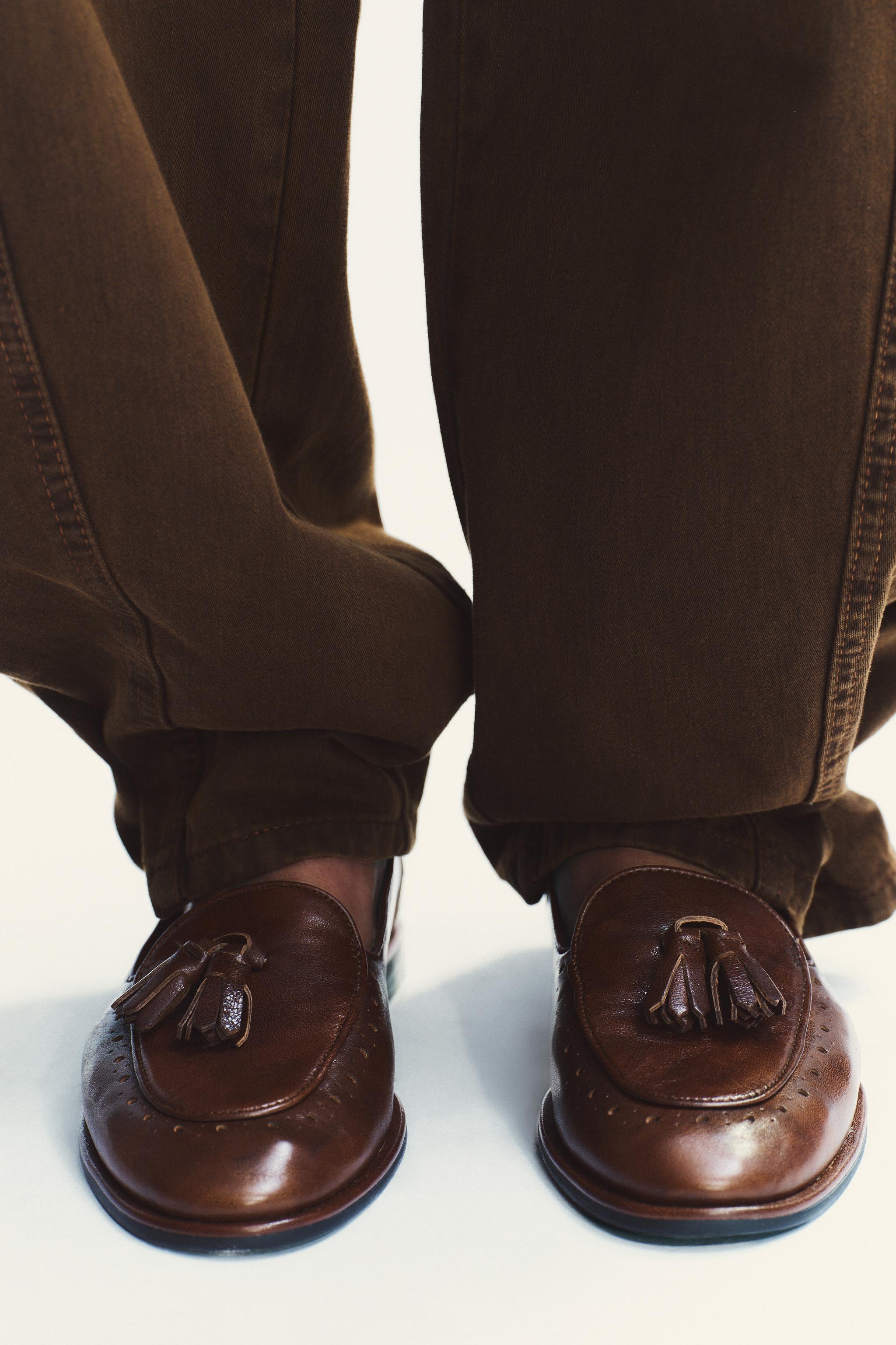 LEATHER TASSEL LOAFERS